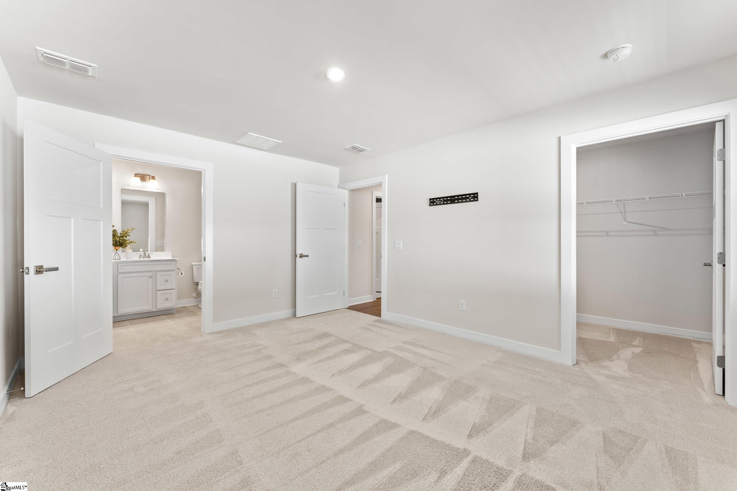 237 Southwell Street Woodruff, SC 29388