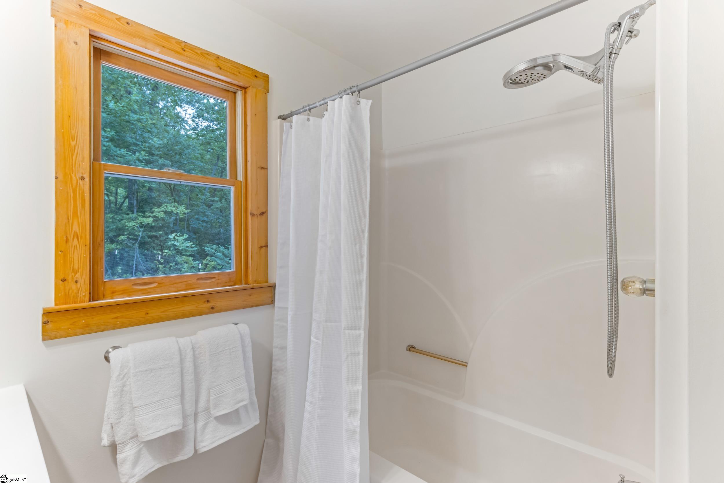 155 Shepherd Springs Drive Cleveland, SC 29635