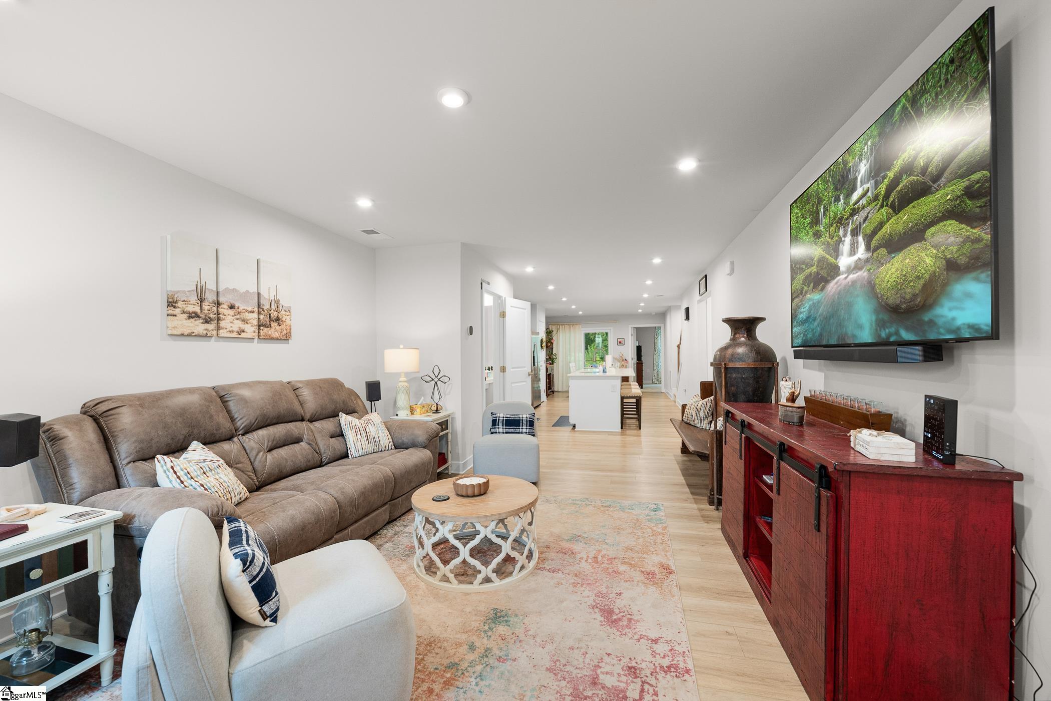 186 Rhodell Lane Greenville, SC 29605-6350