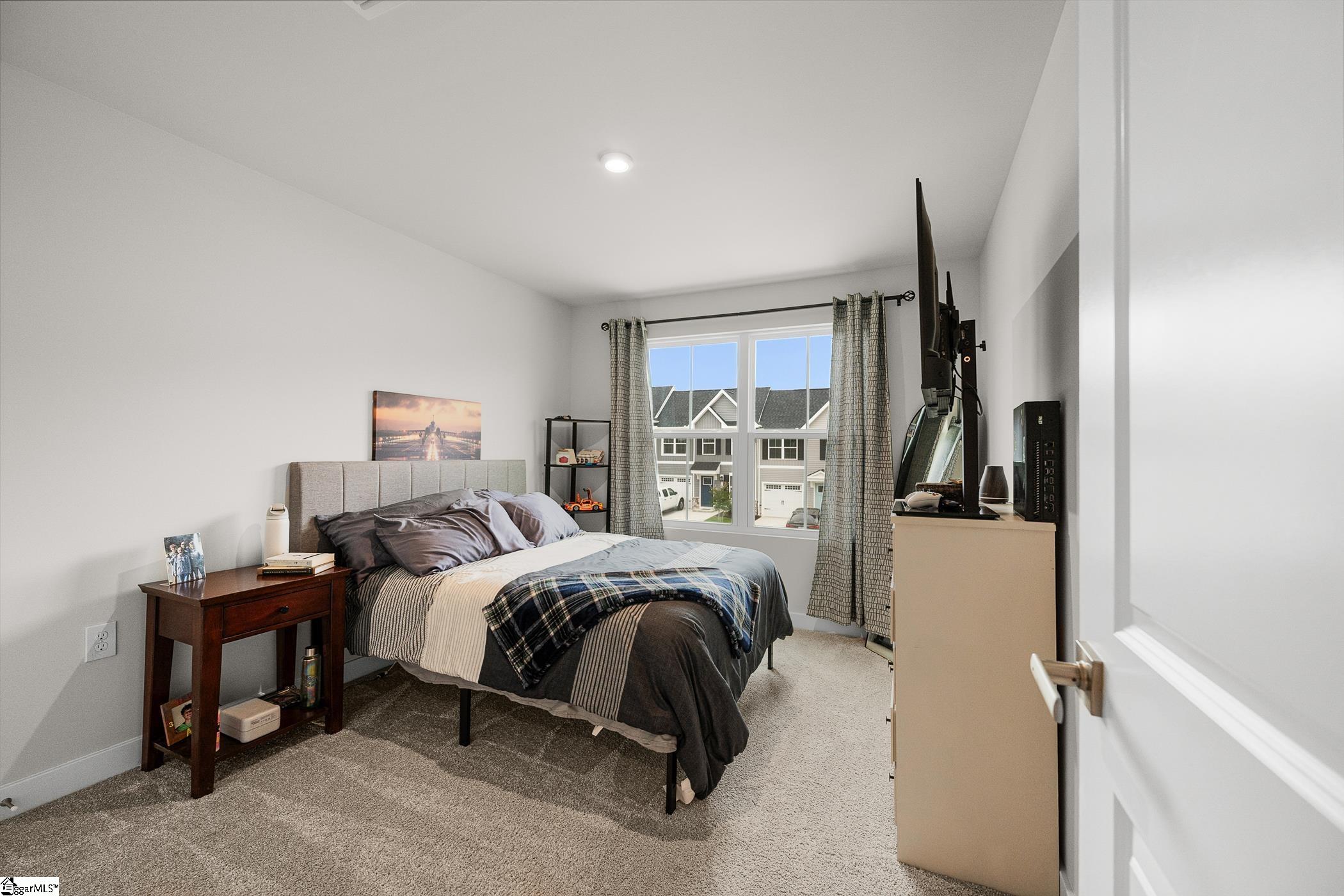 186 Rhodell Lane Greenville, SC 29605-6350