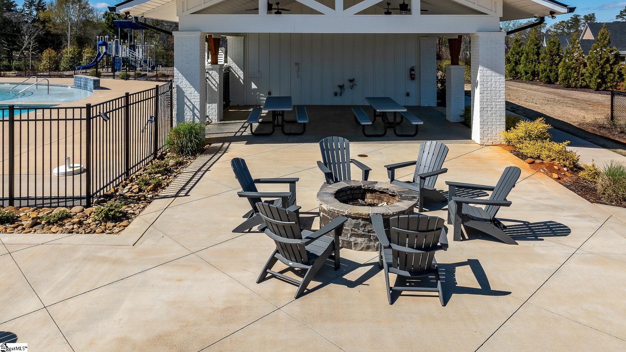 186 Rhodell Lane Greenville, SC 29605-6350