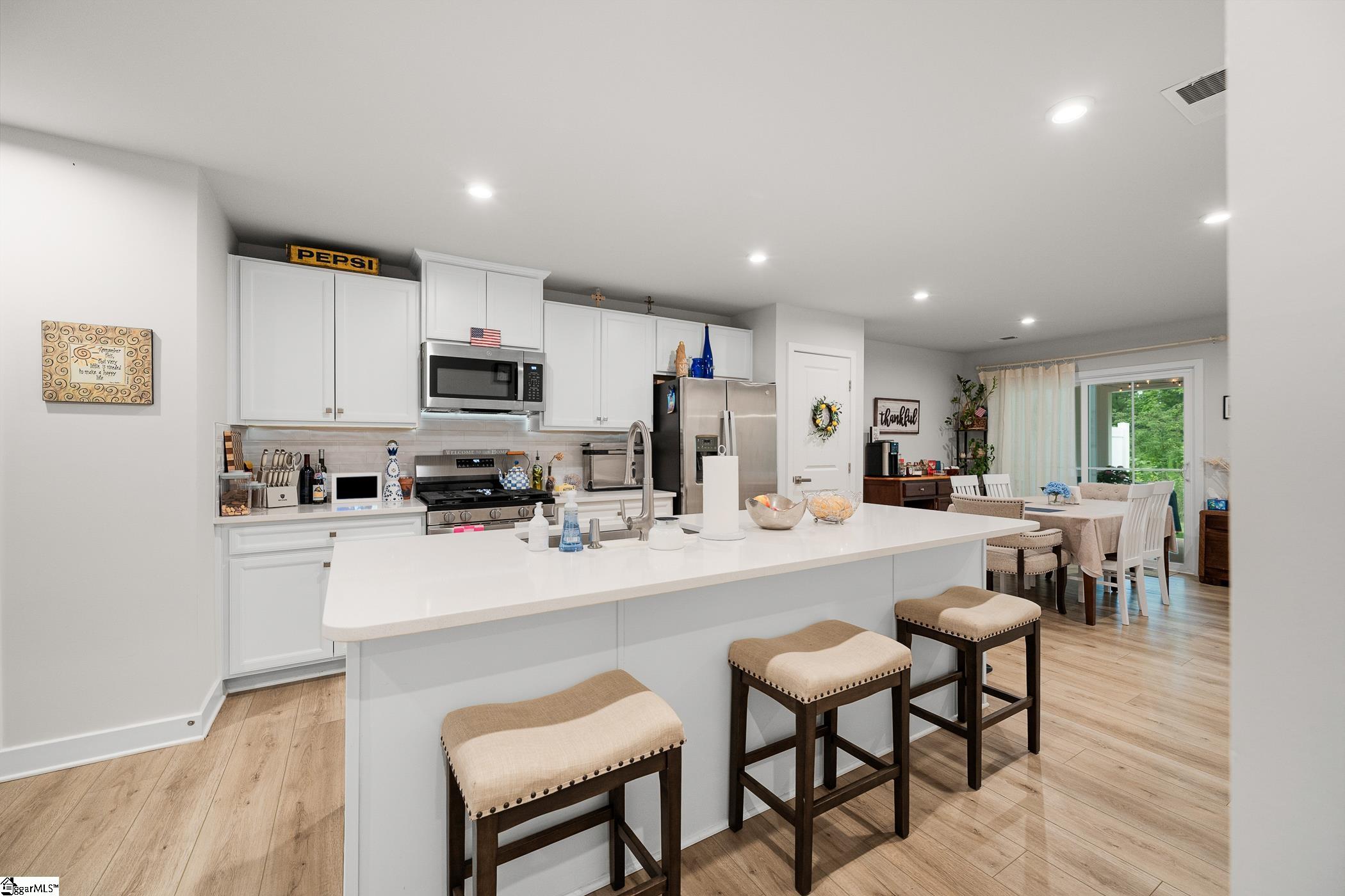 186 Rhodell Lane Greenville, SC 29605-6350