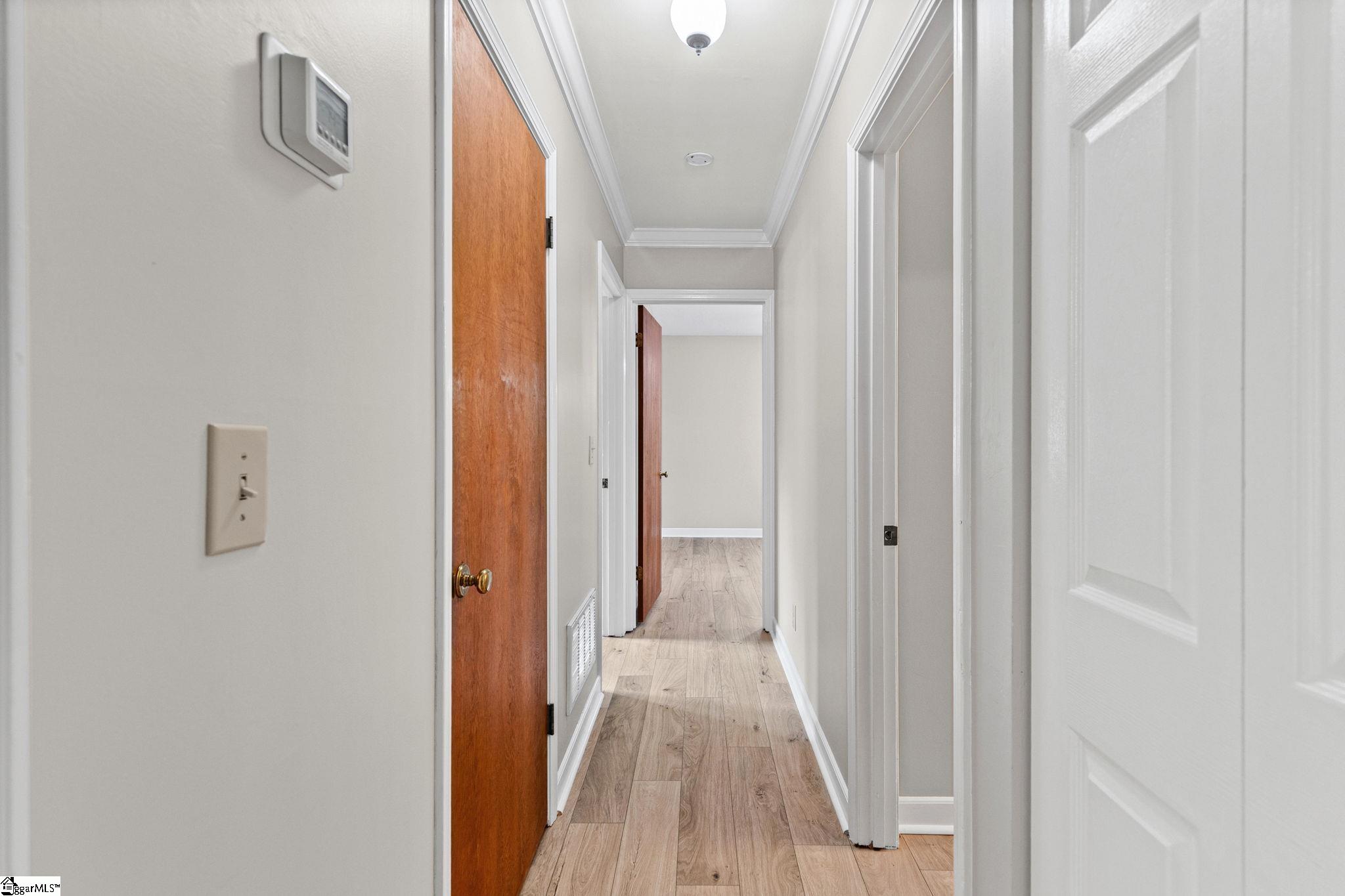 1 Bellamy Court Taylors, SC 29687-4322