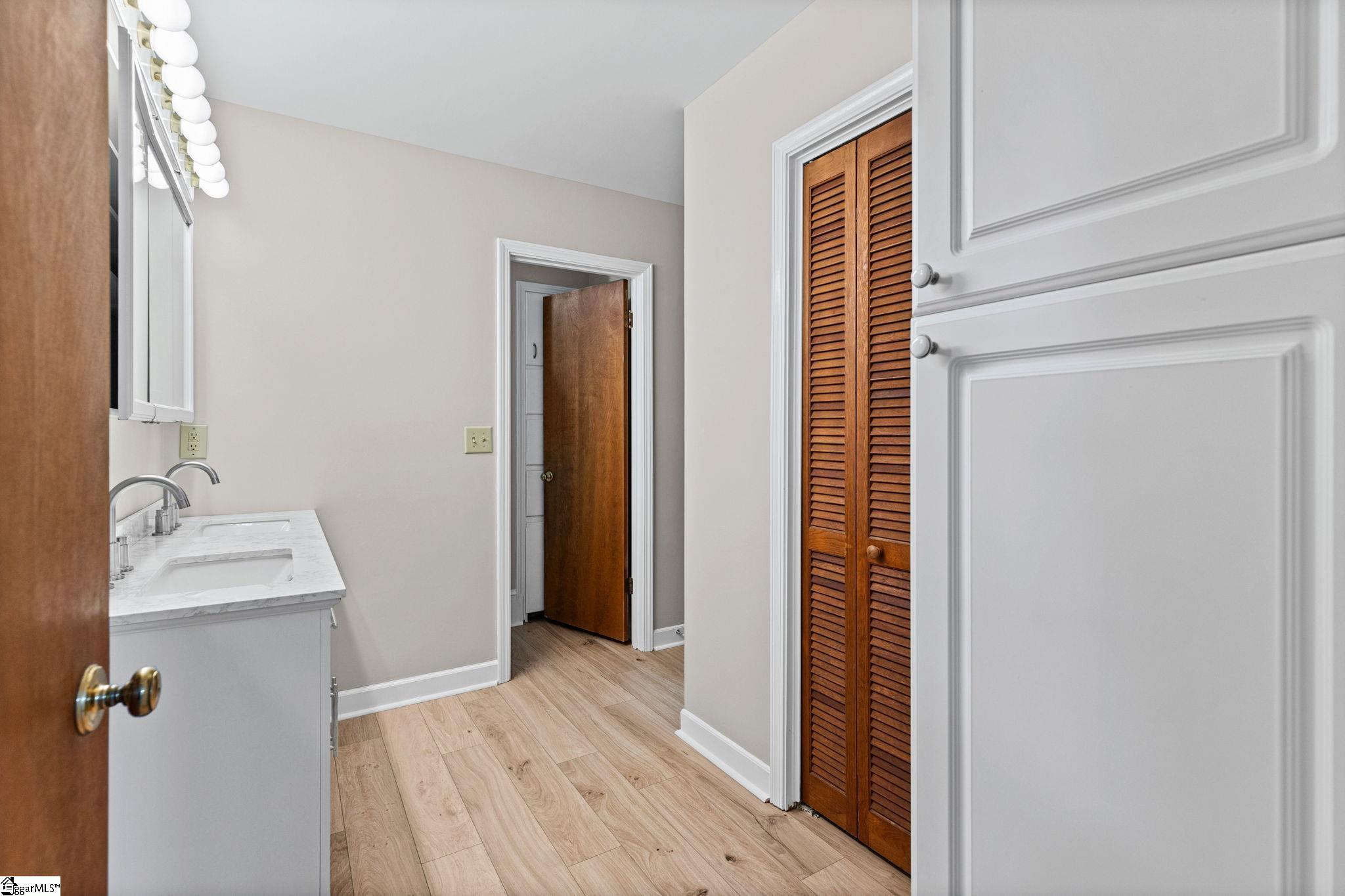 1 Bellamy Court Taylors, SC 29687-4322