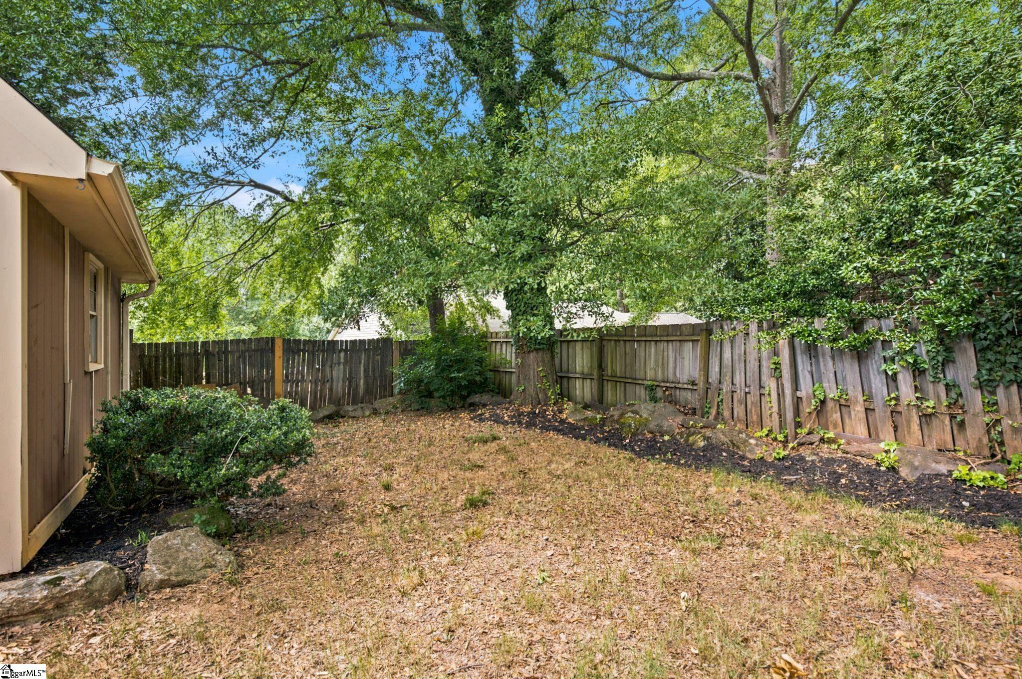 1 Bellamy Court Taylors, SC 29687-4322