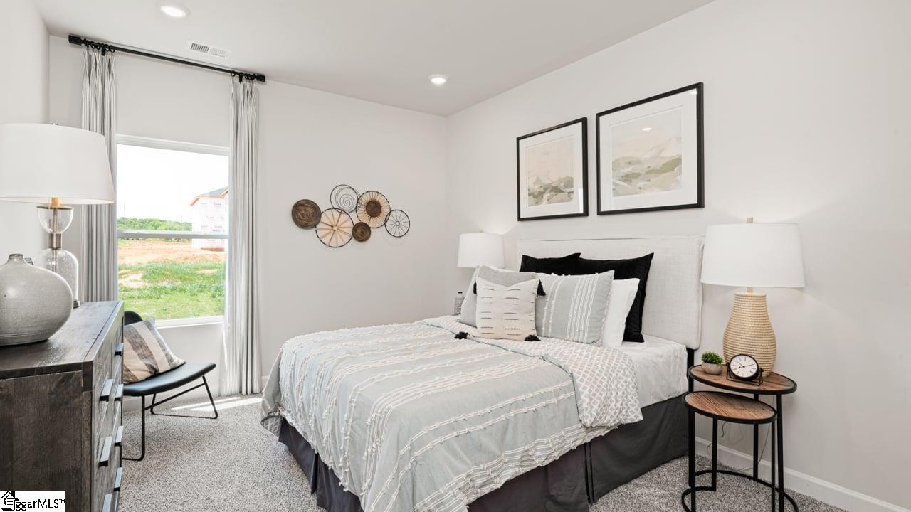 119 Gibbon Way Gray Court, SC 29645