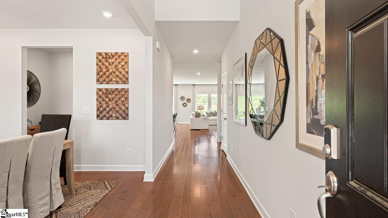 119 Gibbon Way Gray Court, SC 29645