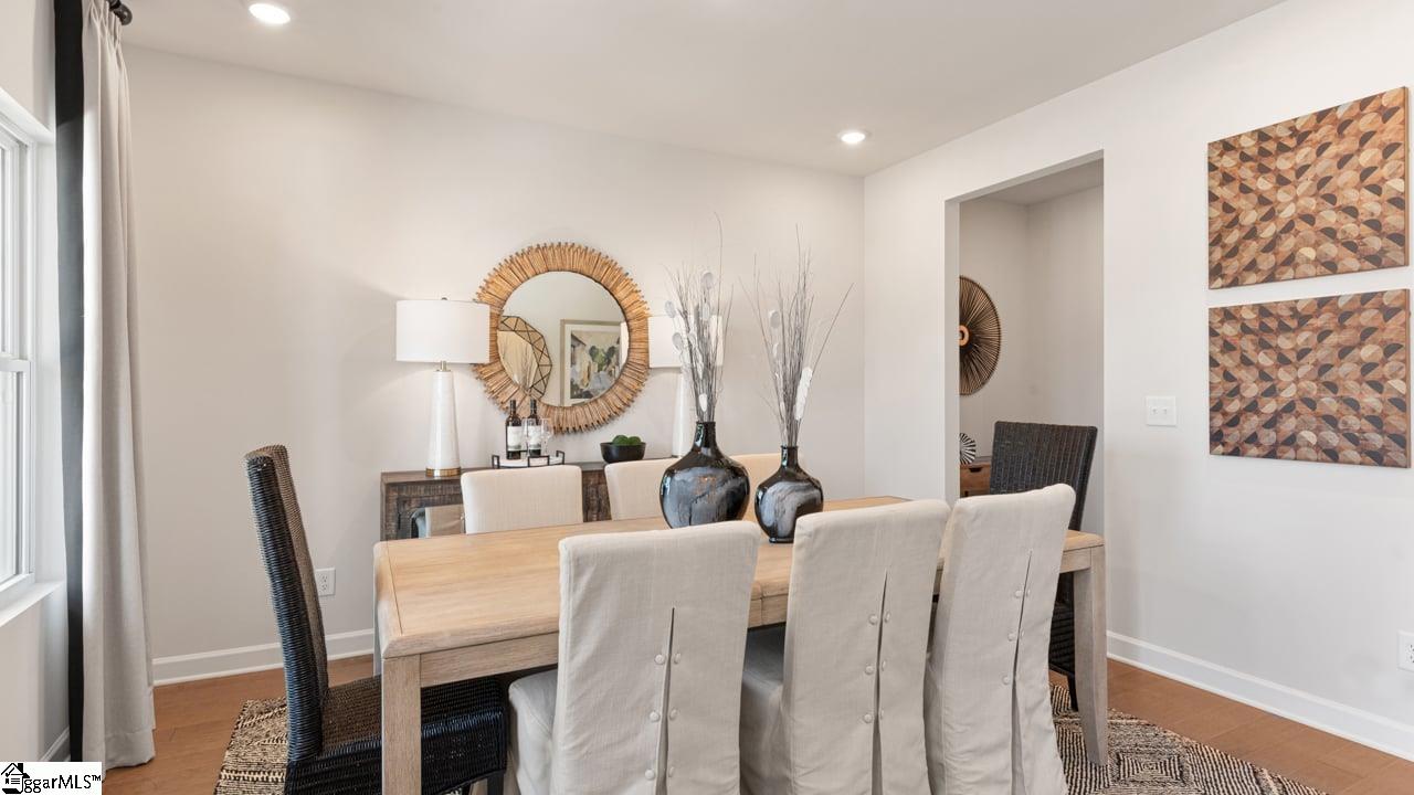 119 Gibbon Way Gray Court, SC 29645