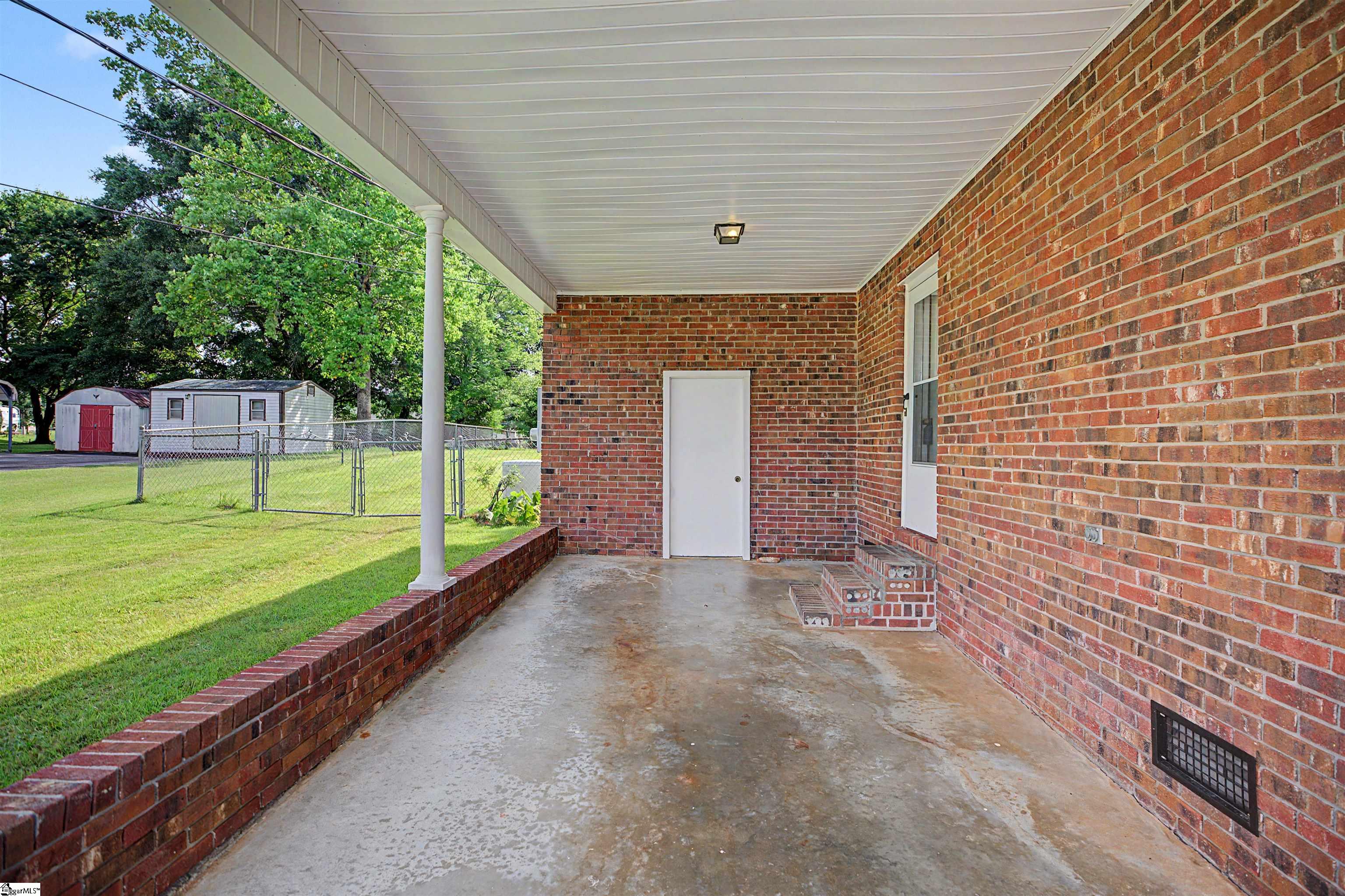 115 Brunson Drive Pickens, SC 29671