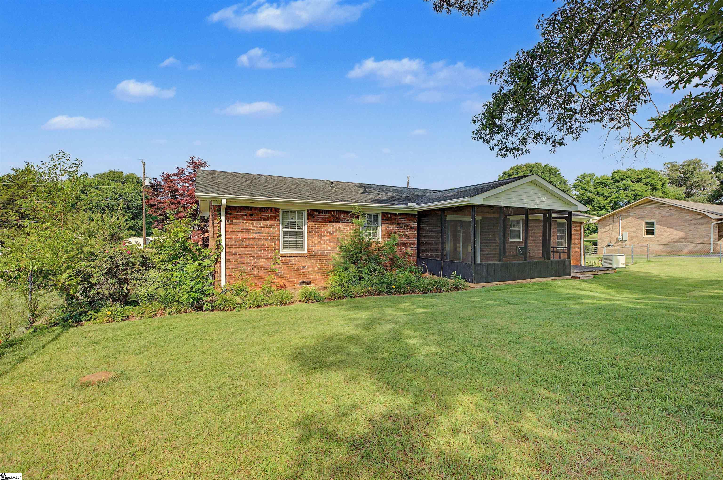 115 Brunson Drive Pickens, SC 29671
