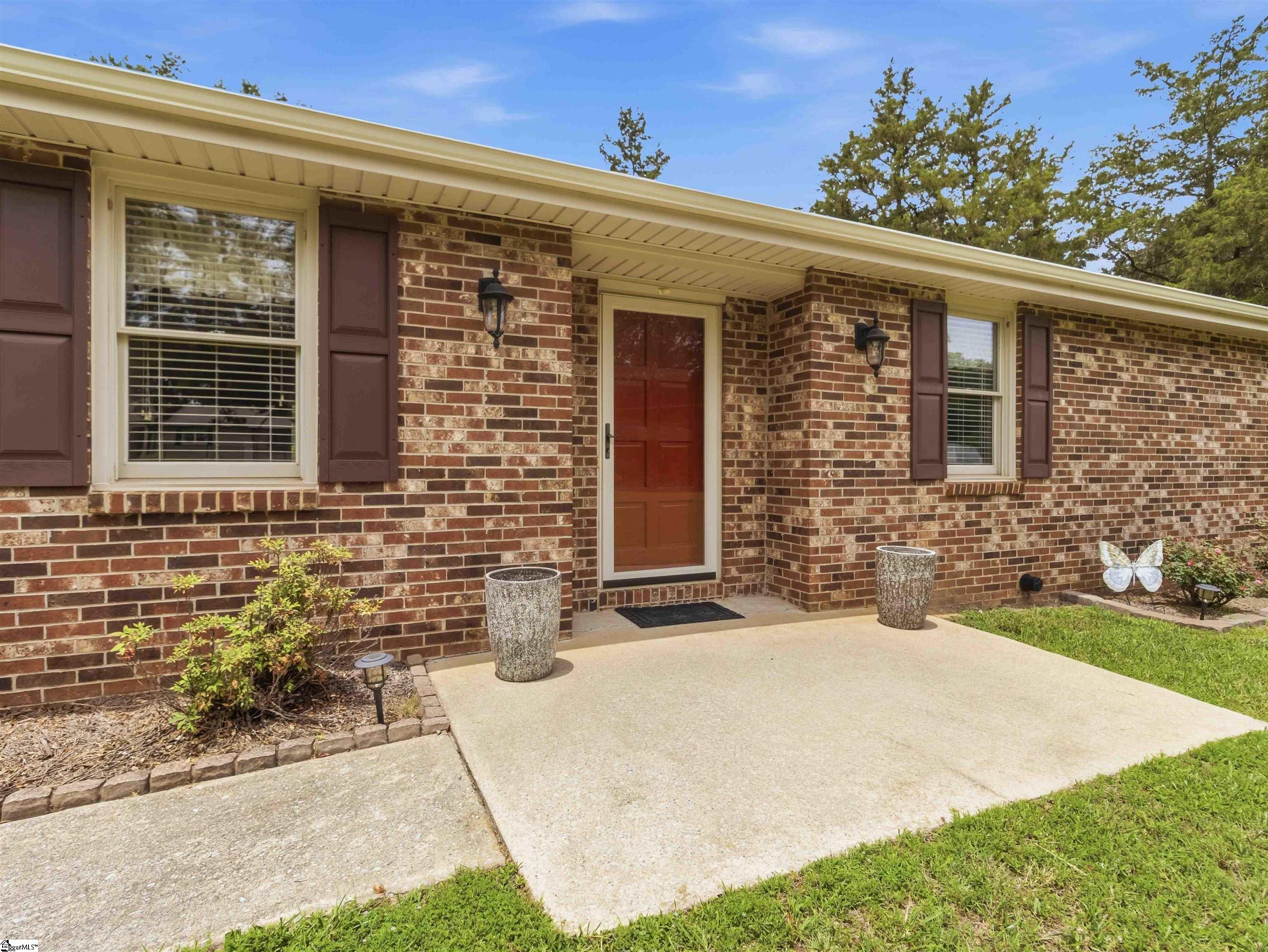 309 Garrison Road Simpsonville, SC 29681