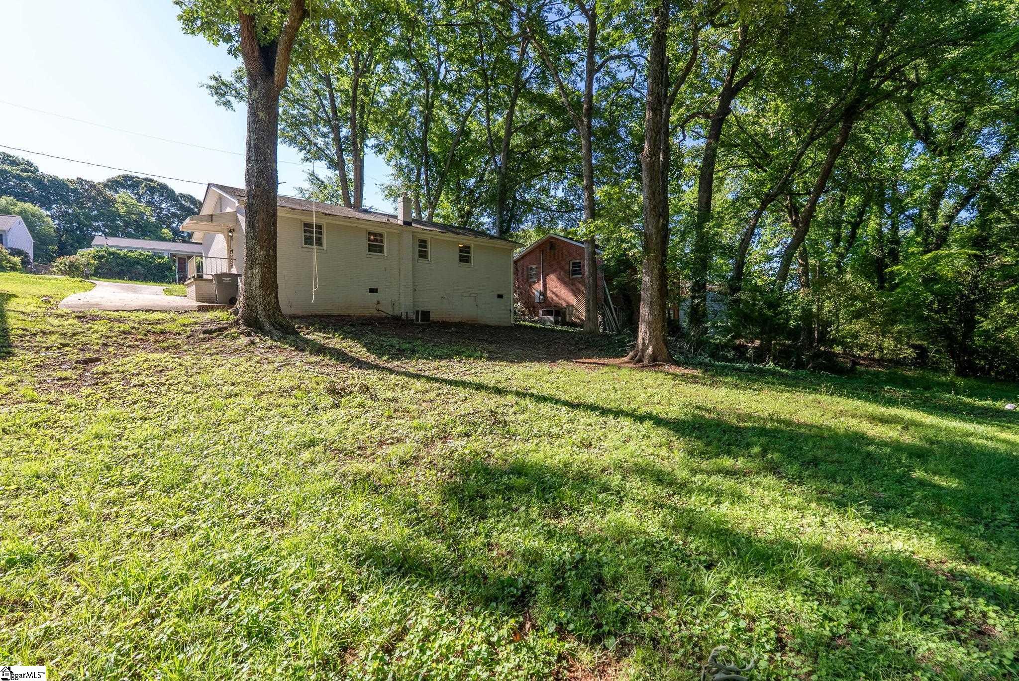 116 W Decatur Street Greenville, SC 29617