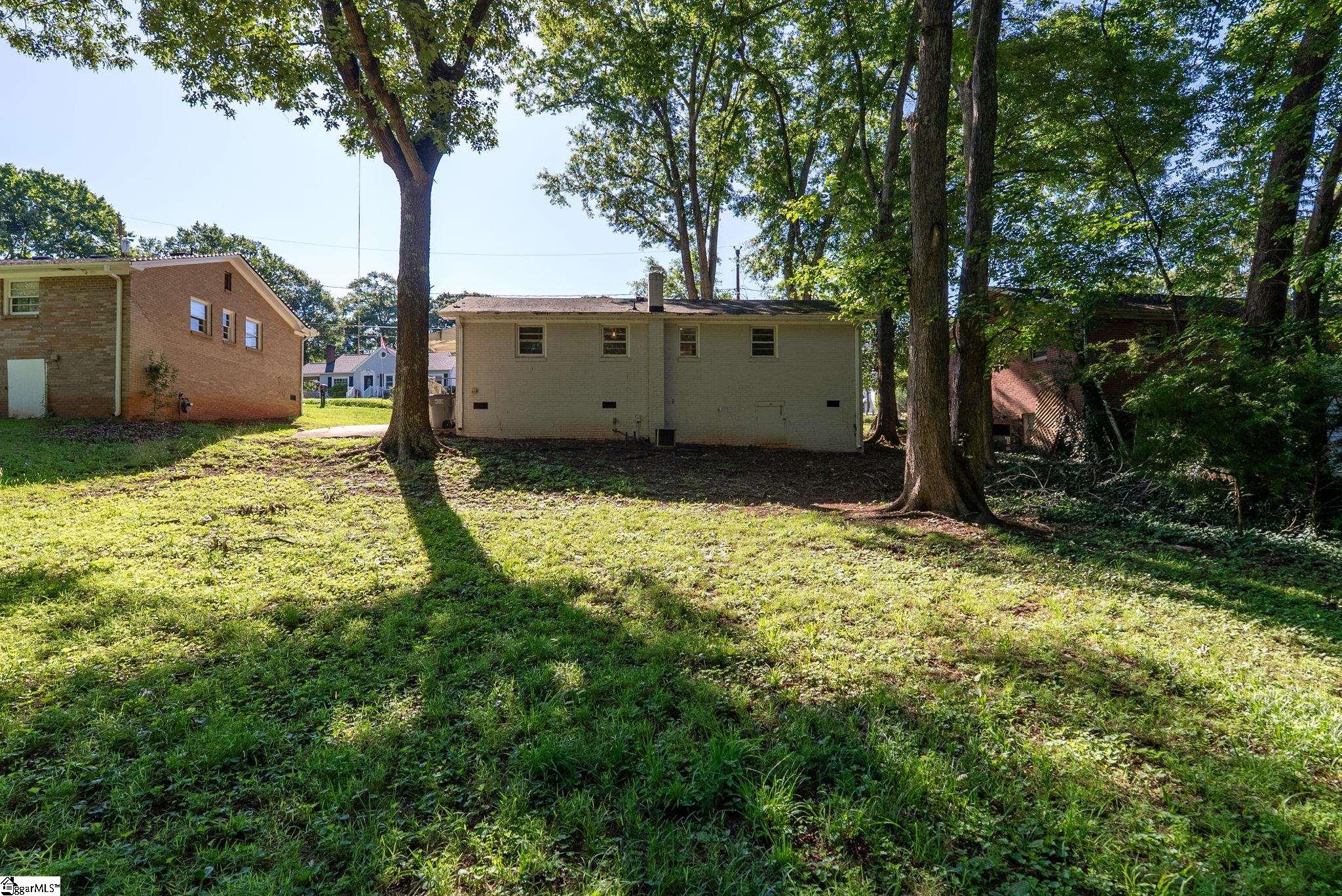 116 W Decatur Street Greenville, SC 29617