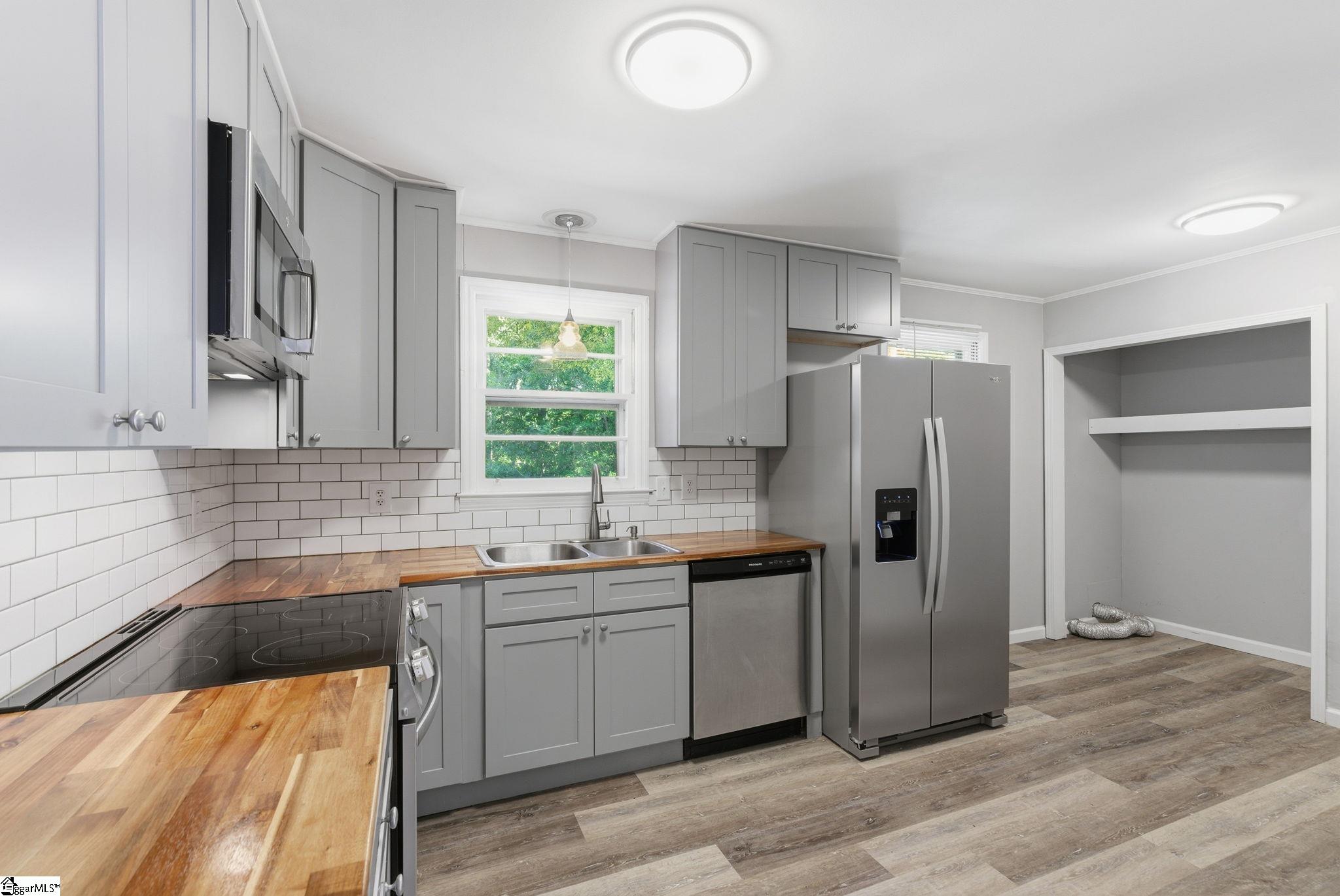 116 W Decatur Street Greenville, SC 29617
