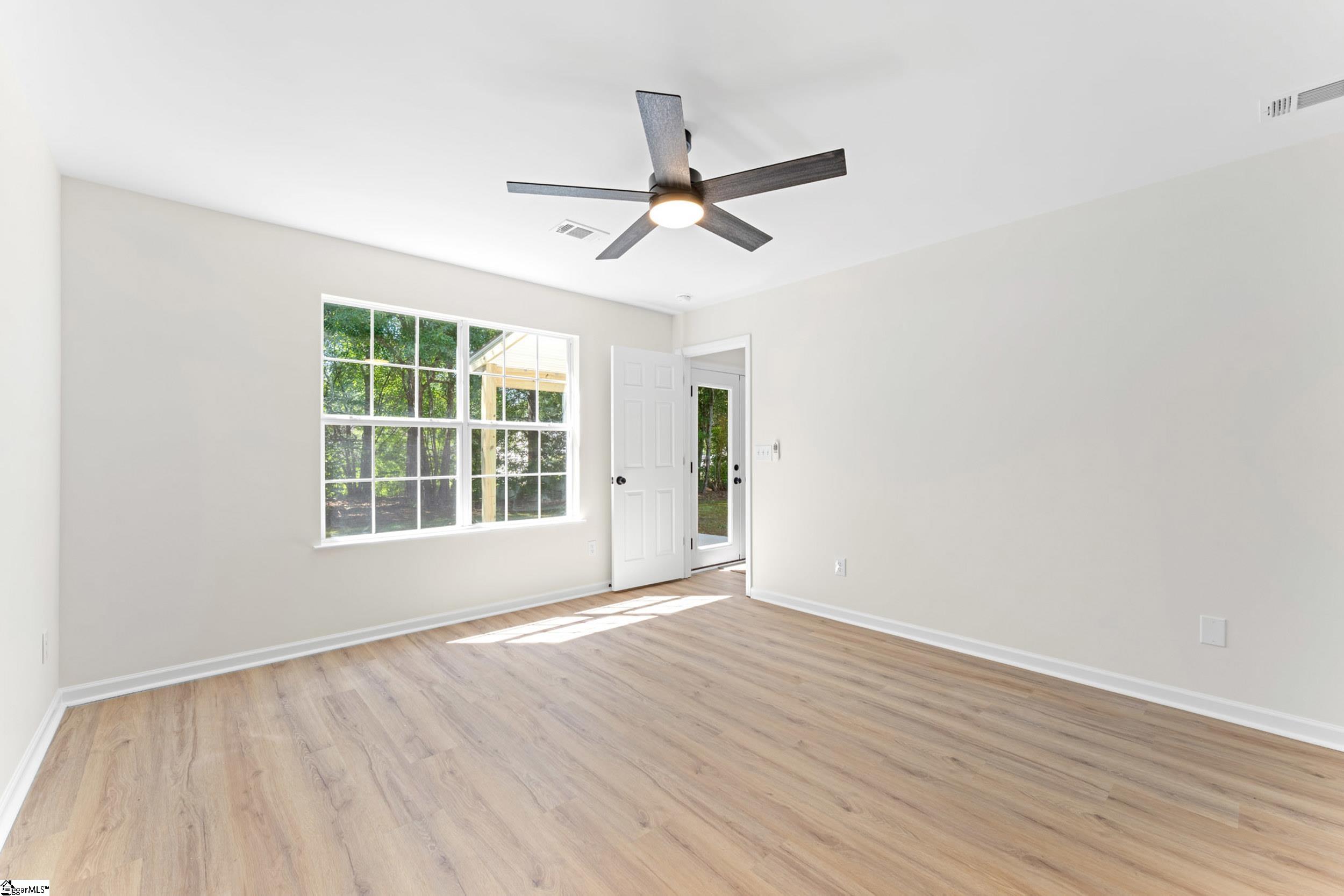 8 Kalmia Court Greenville, SC 29605