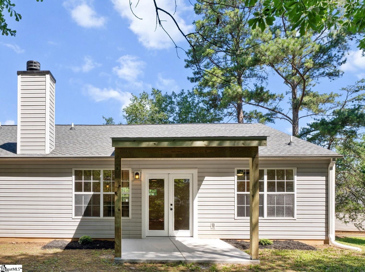 8 Kalmia Court Greenville, SC 29605