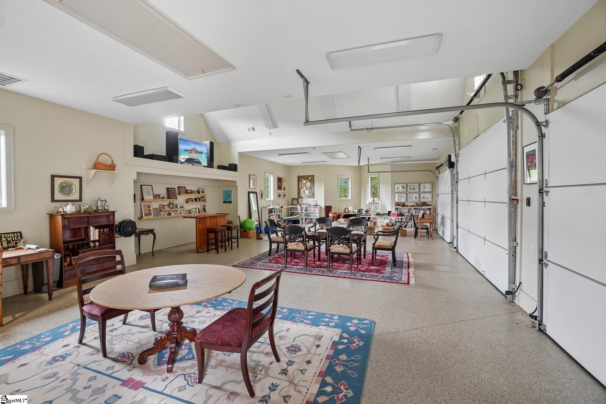 817 Mountain Summit Road Travelers Rest, SC 29690