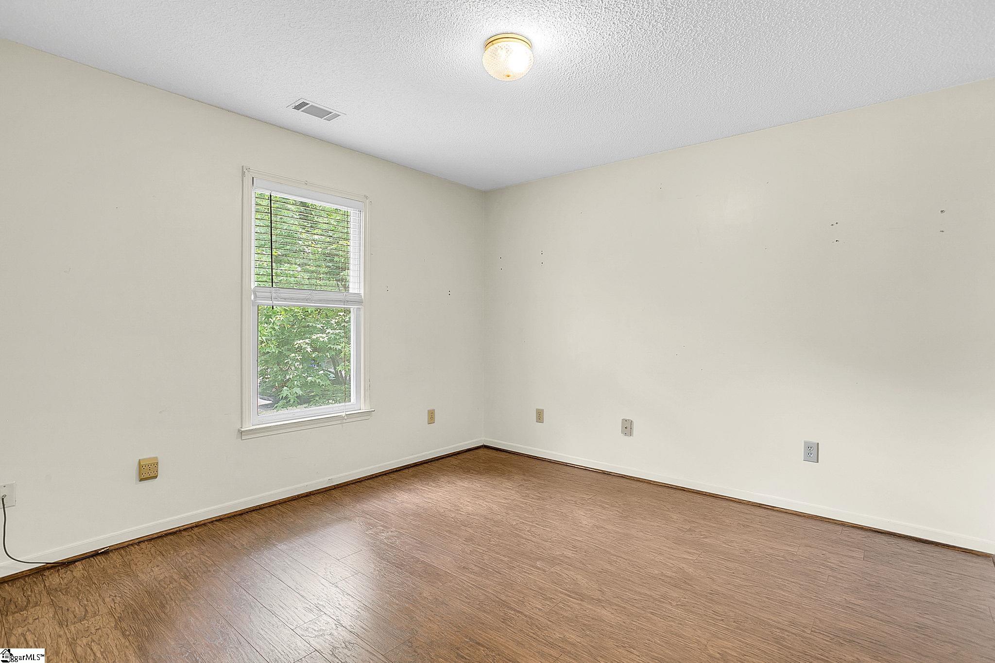 22 Venning Court Greenville, SC 29609