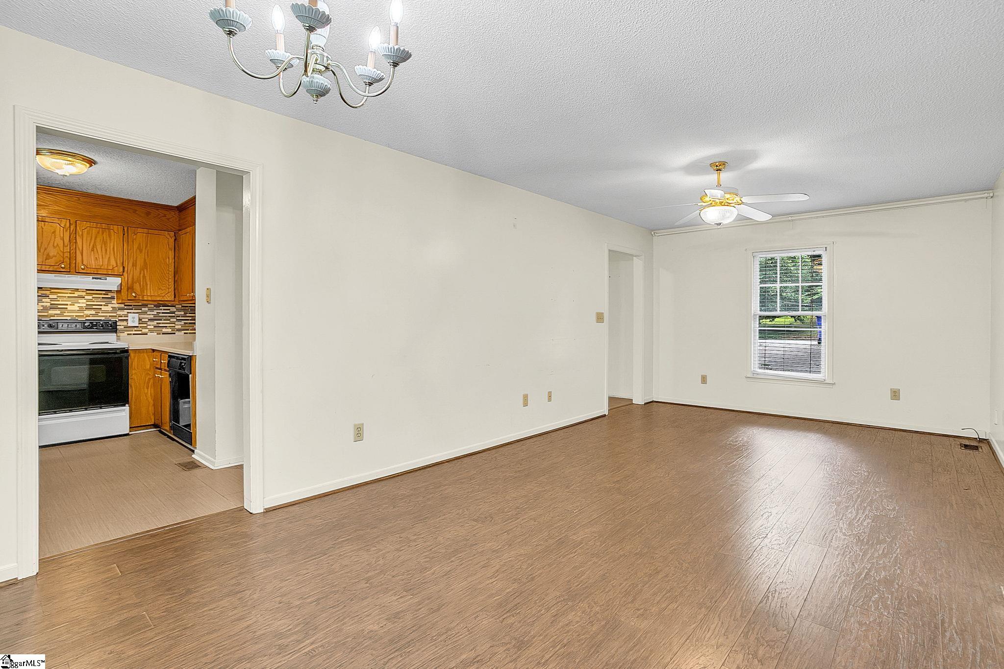 22 Venning Court Greenville, SC 29609