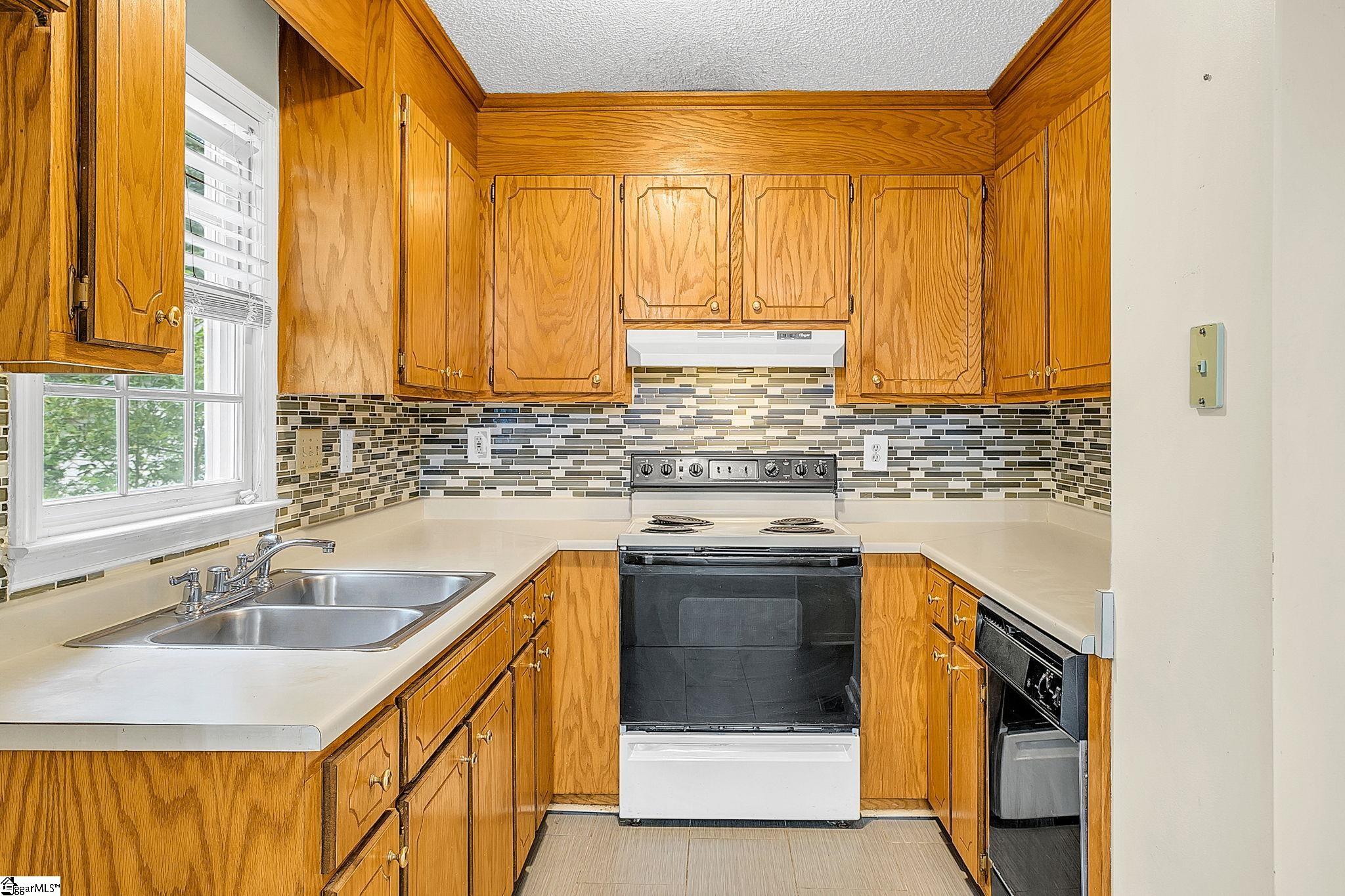 22 Venning Court Greenville, SC 29609