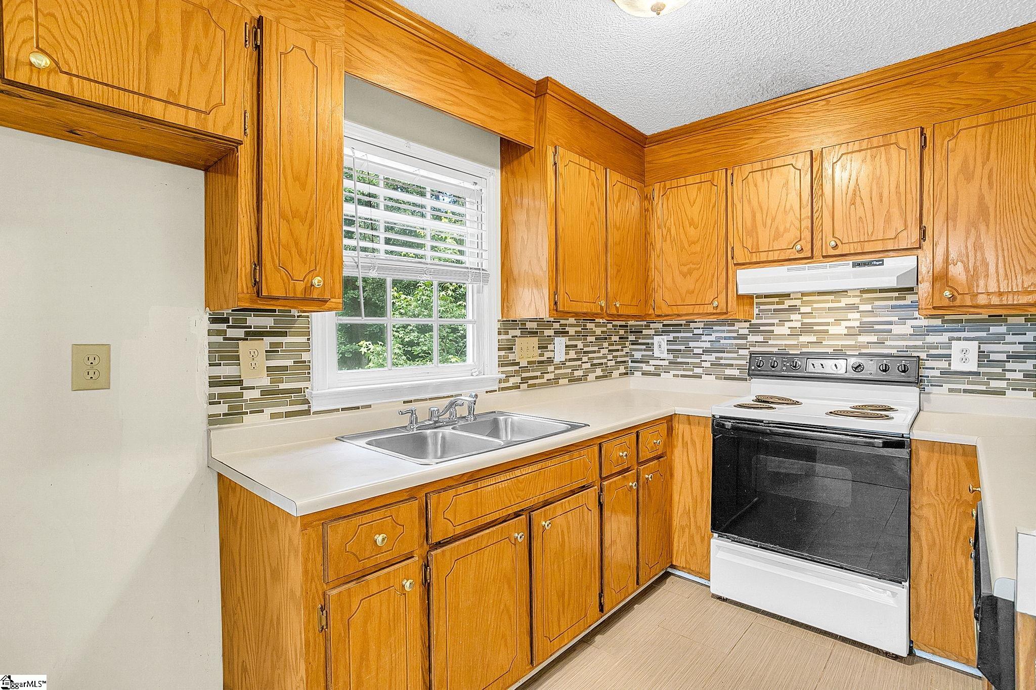 22 Venning Court Greenville, SC 29609