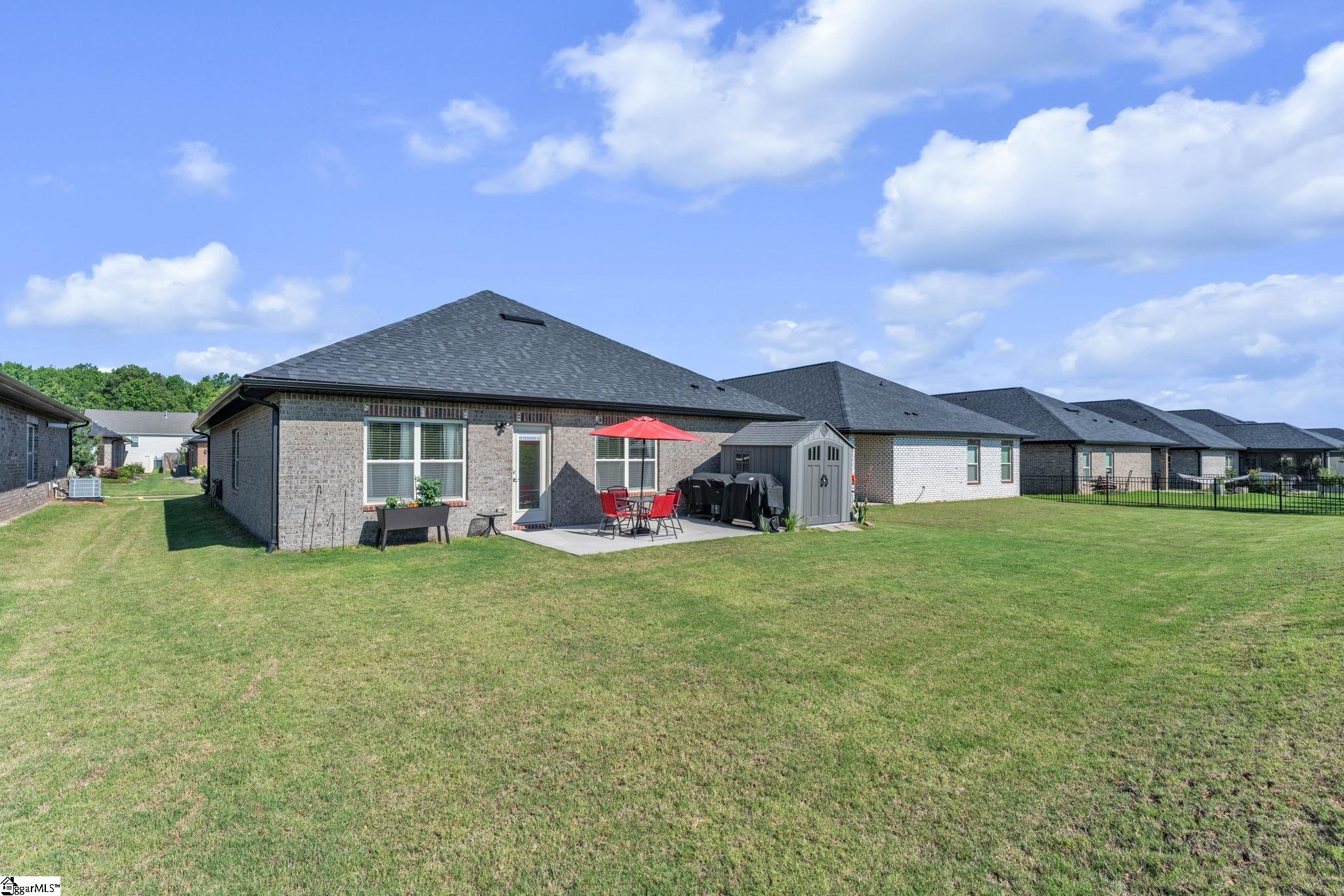 30 Woodcross Drive Simpsonville, SC 29681