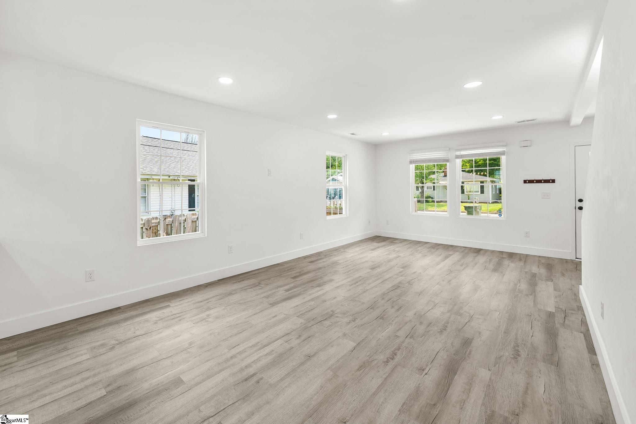 103 Clayton Street Greer, SC 29650