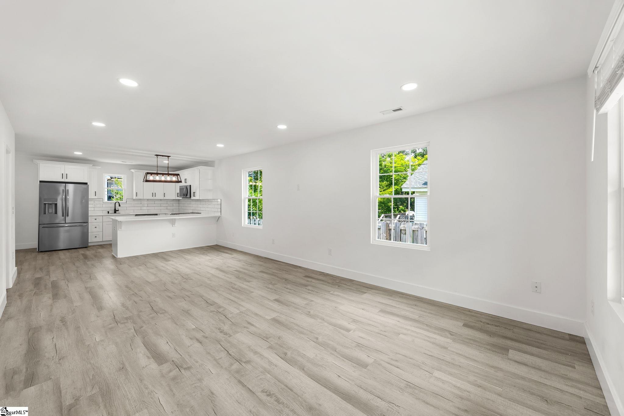 103 Clayton Street Greer, SC 29650