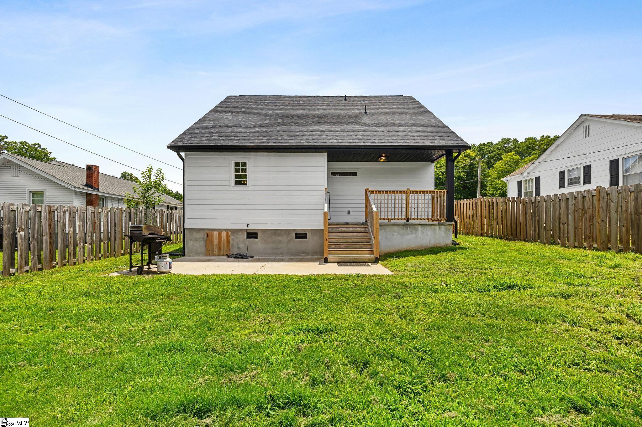 103 Clayton Street Greer, SC 29650