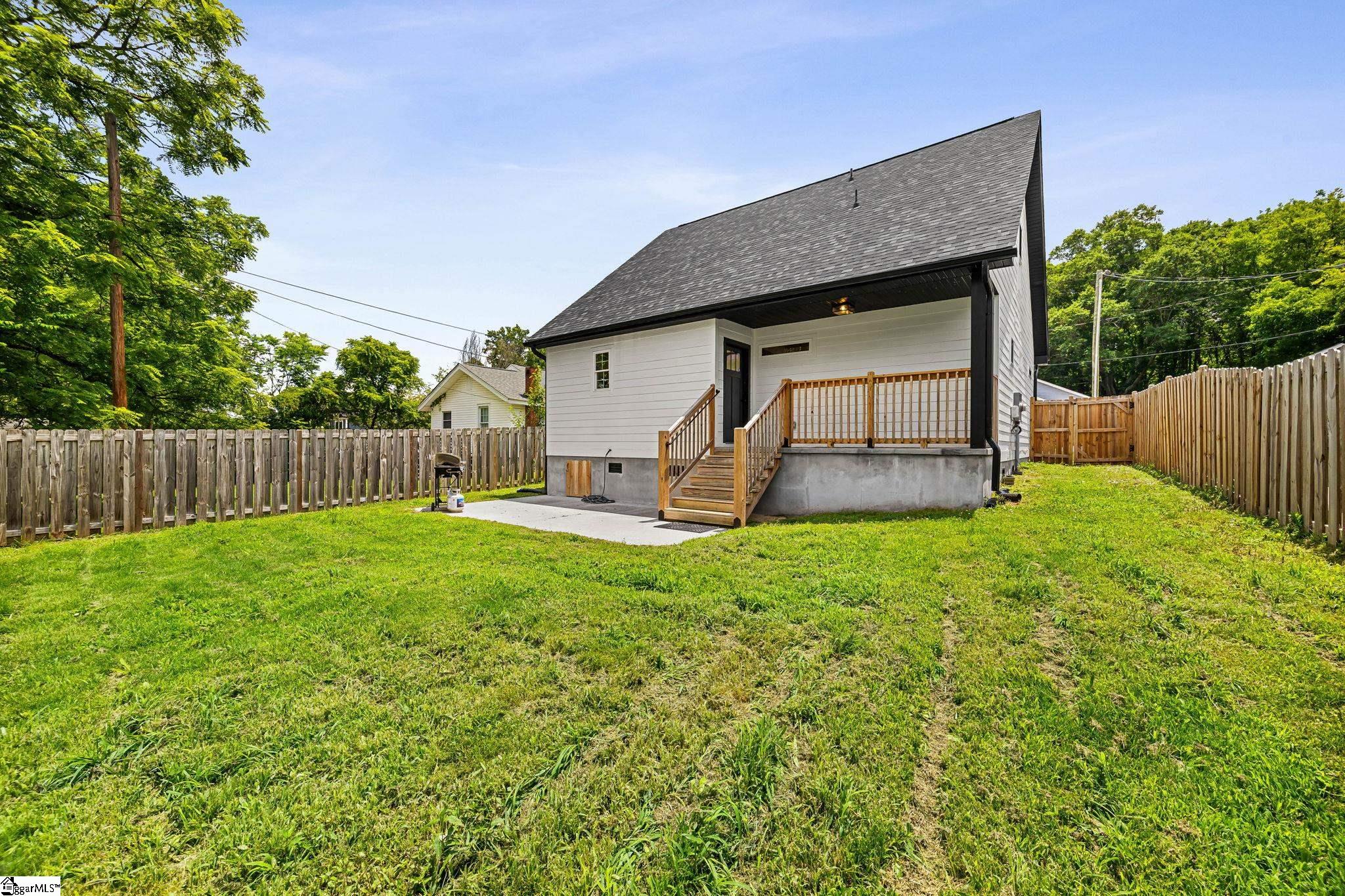 103 Clayton Street Greer, SC 29650