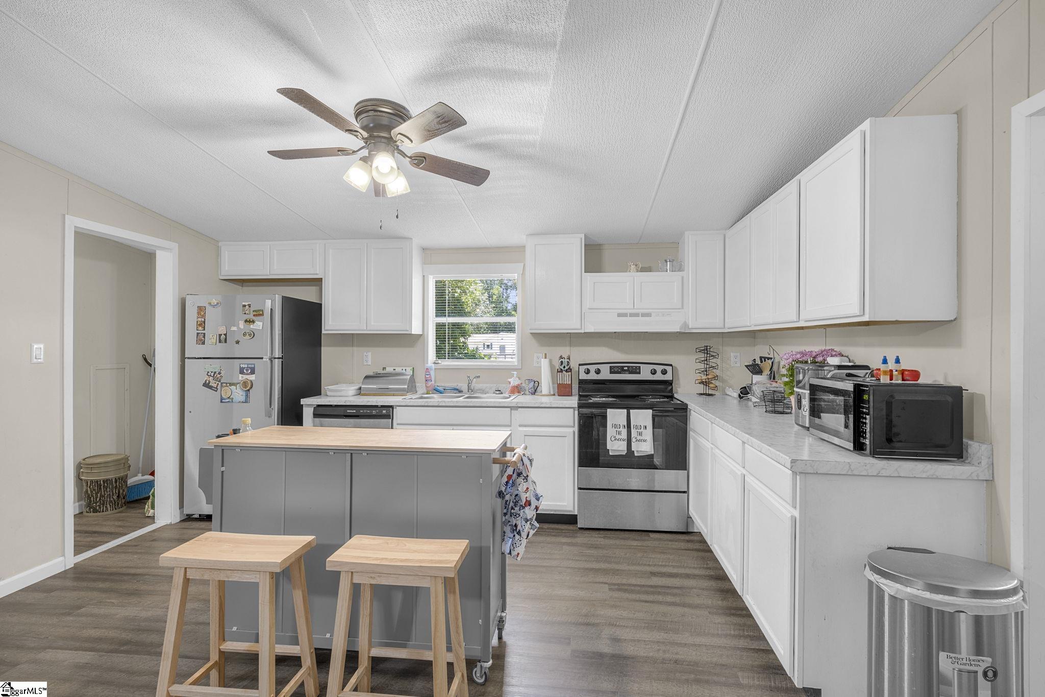313 W Bagwell Road Liberty, SC 29657