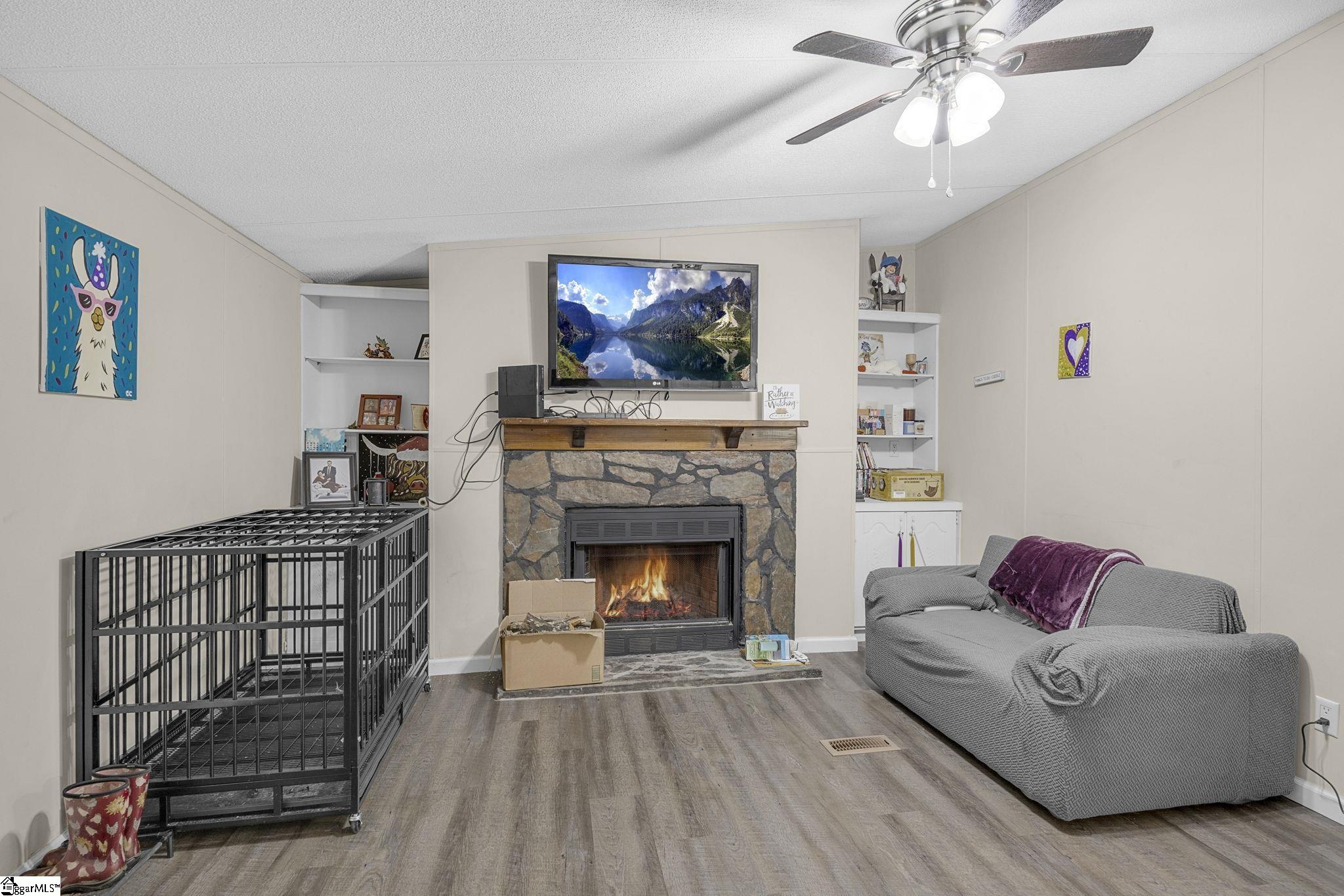 313 W Bagwell Road Liberty, SC 29657