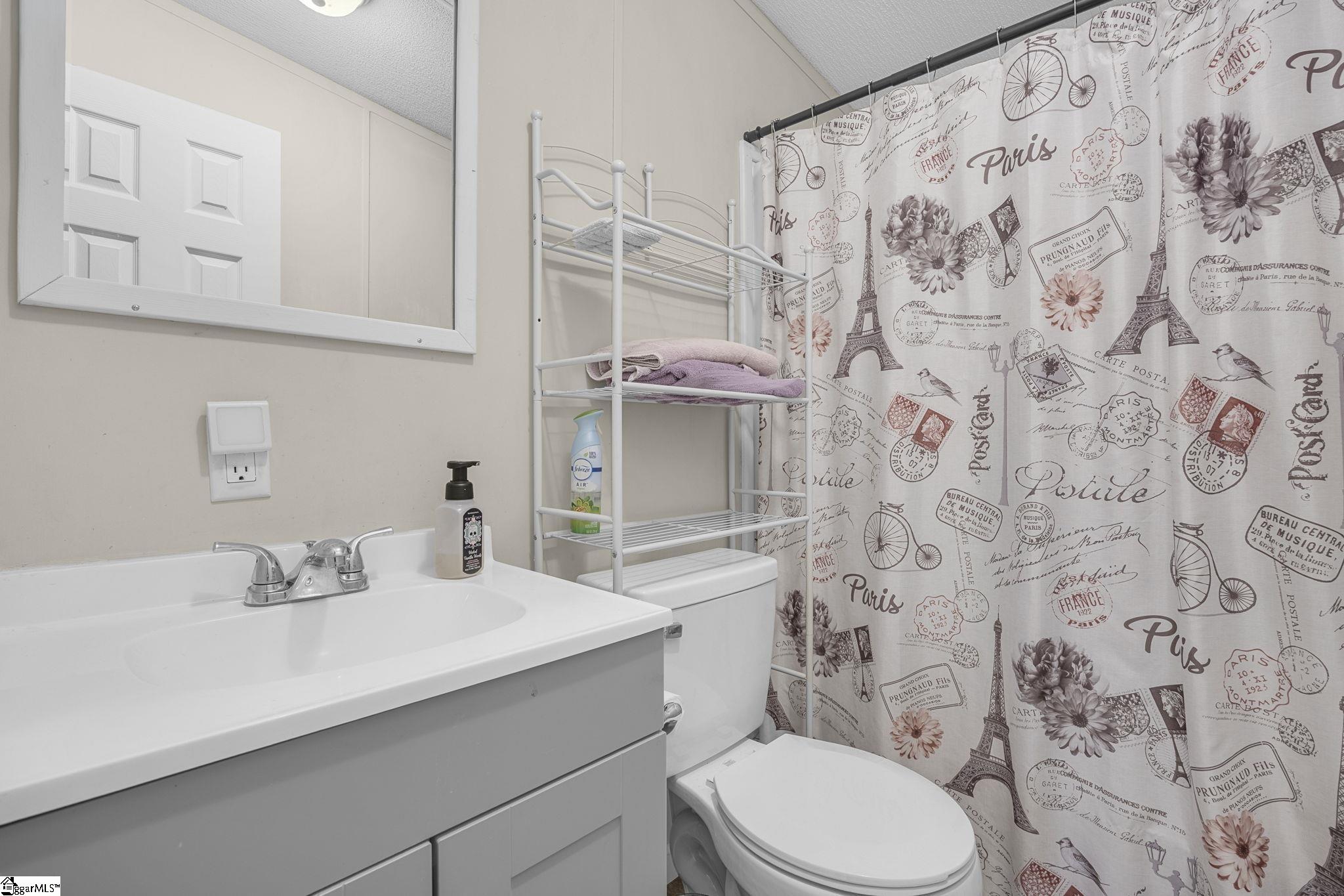313 W Bagwell Road Liberty, SC 29657
