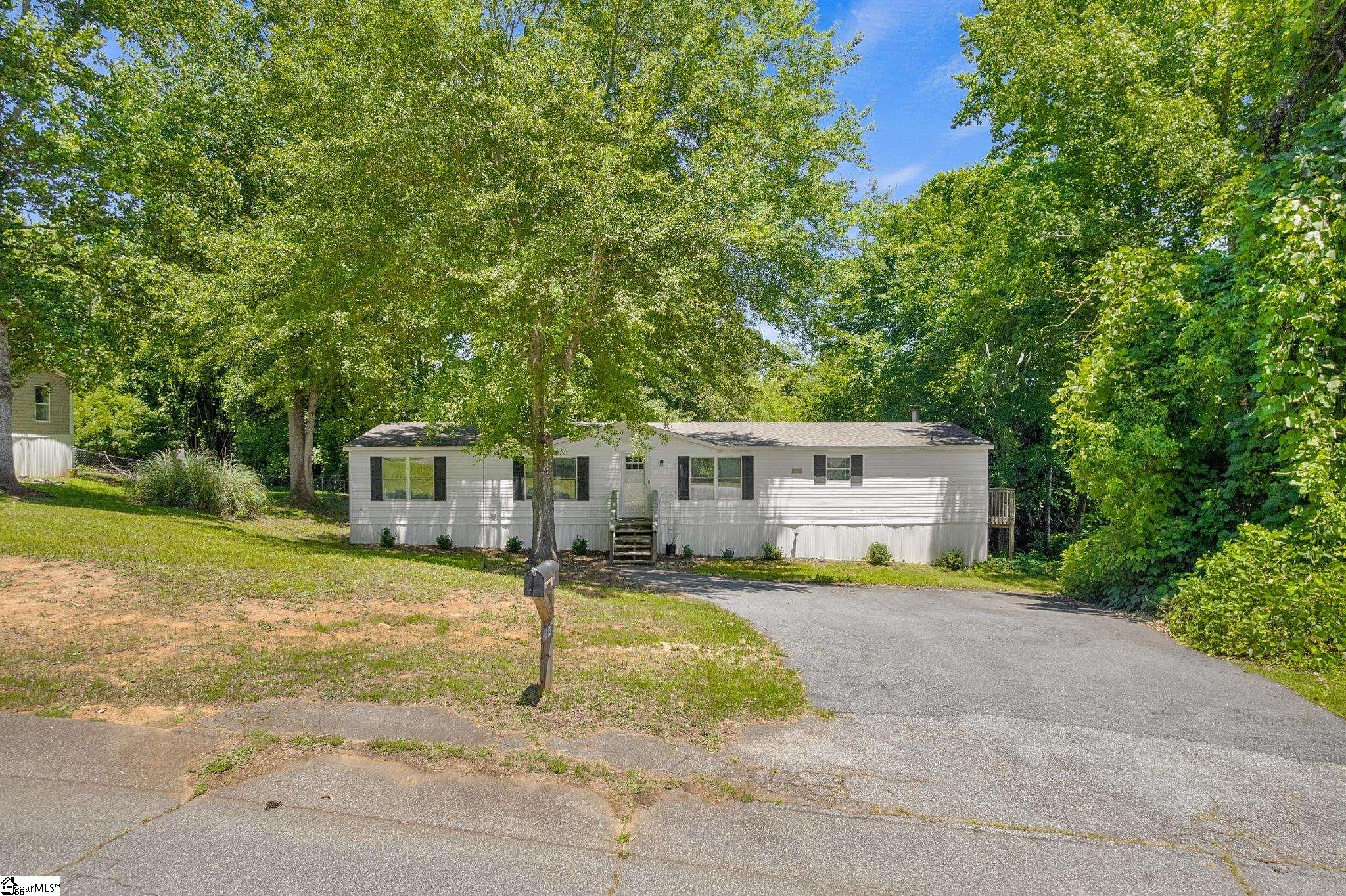 313 W Bagwell Road Liberty, SC 29657