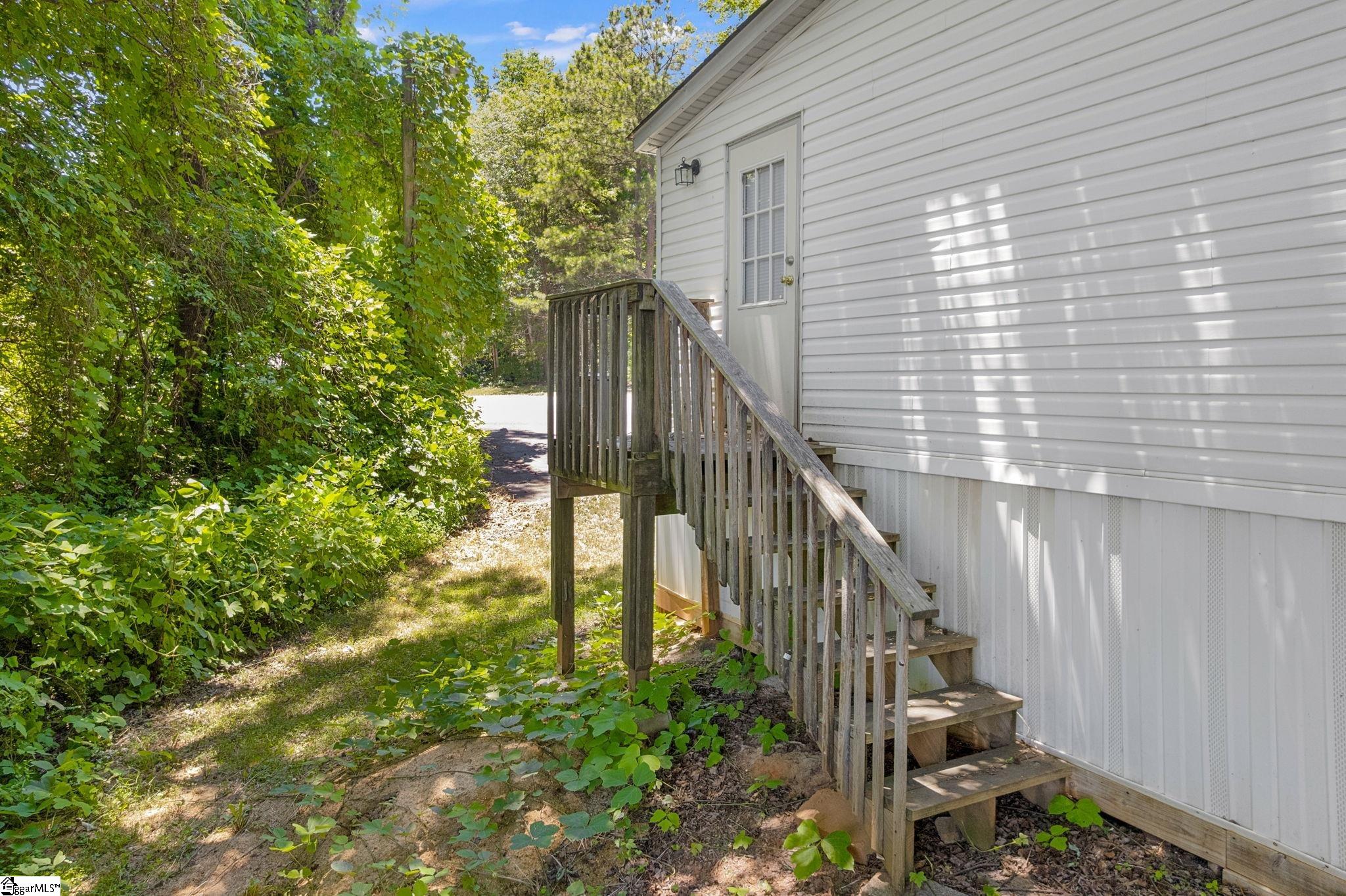 313 W Bagwell Road Liberty, SC 29657
