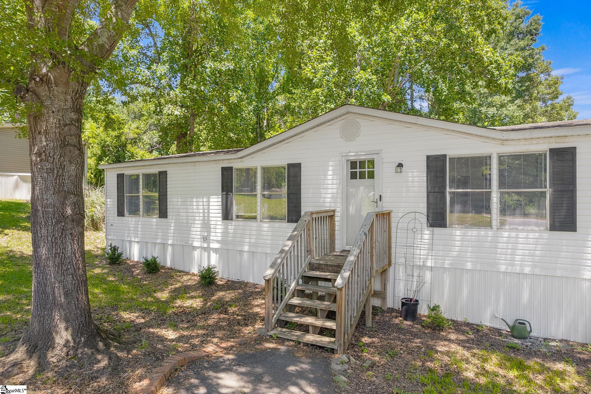 313 W Bagwell Road Liberty, SC 29657