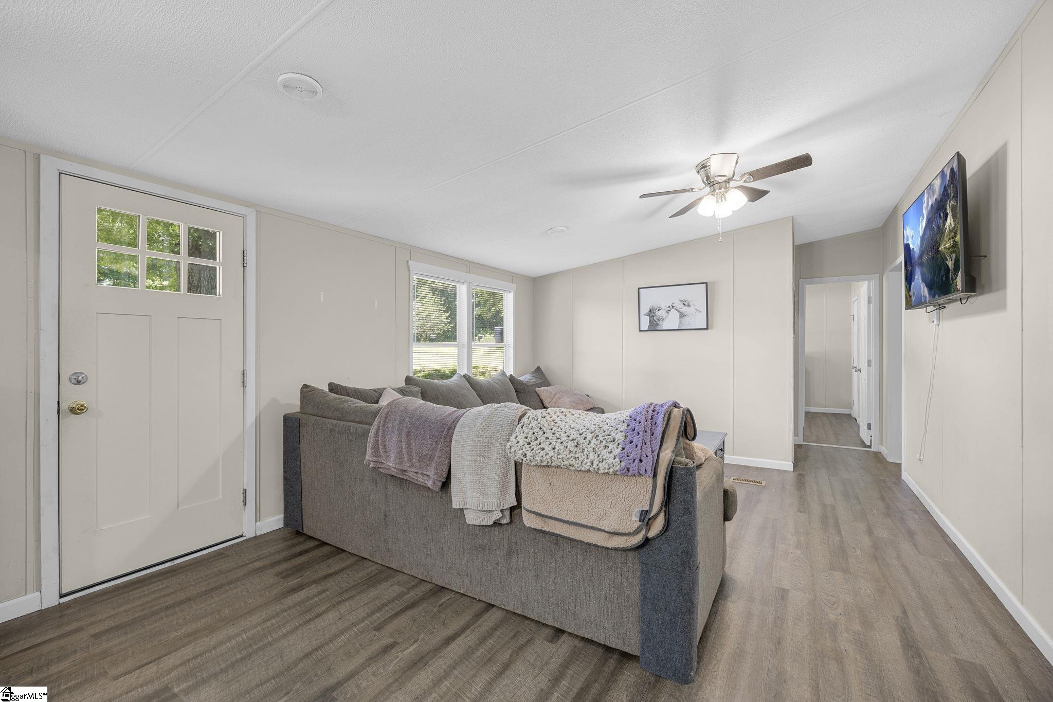 313 W Bagwell Road Liberty, SC 29657