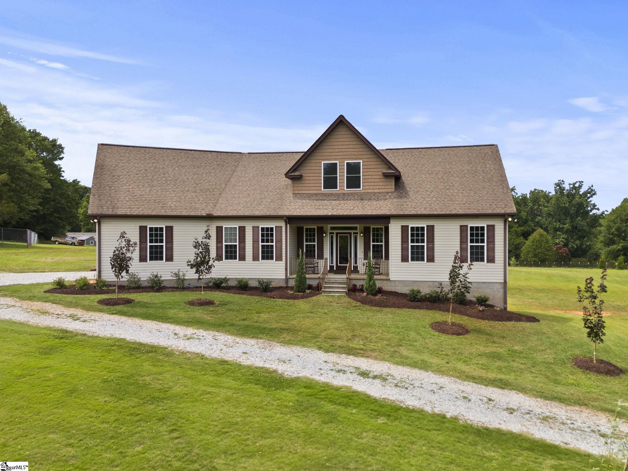 210 Rutledge Lake Road Greenville, SC 29617