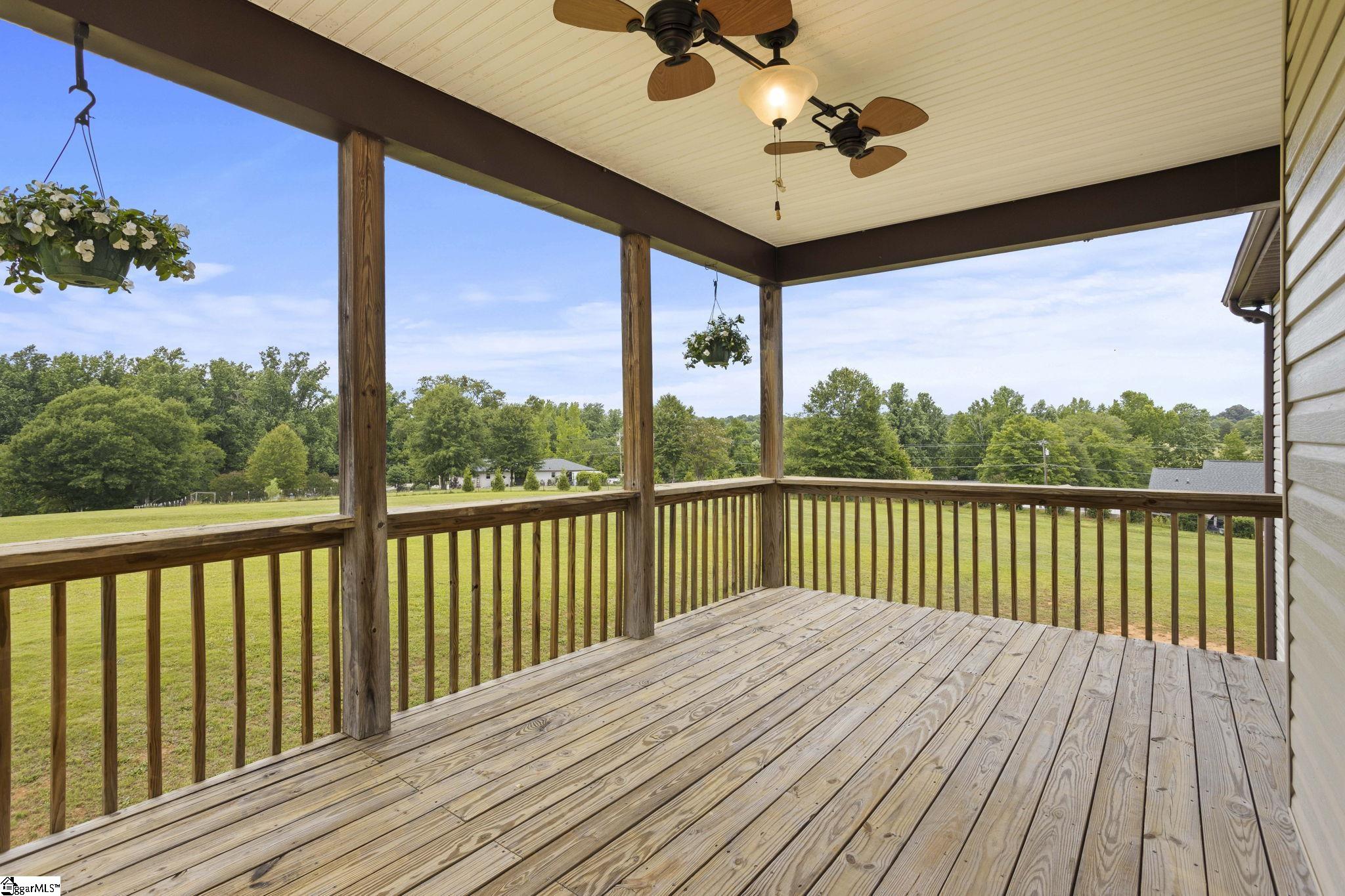 210 Rutledge Lake Road Greenville, SC 29617