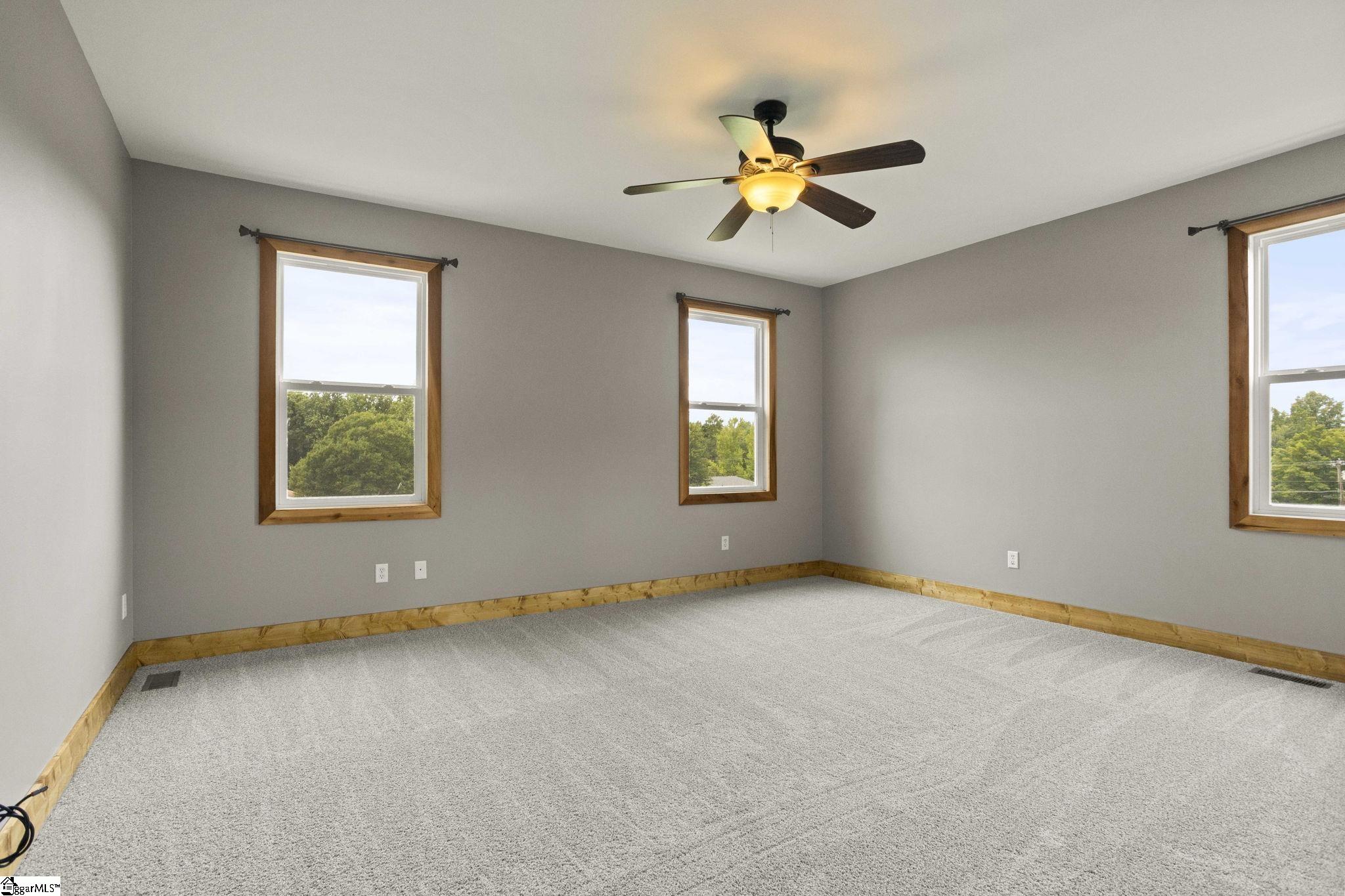 210 Rutledge Lake Road Greenville, SC 29617