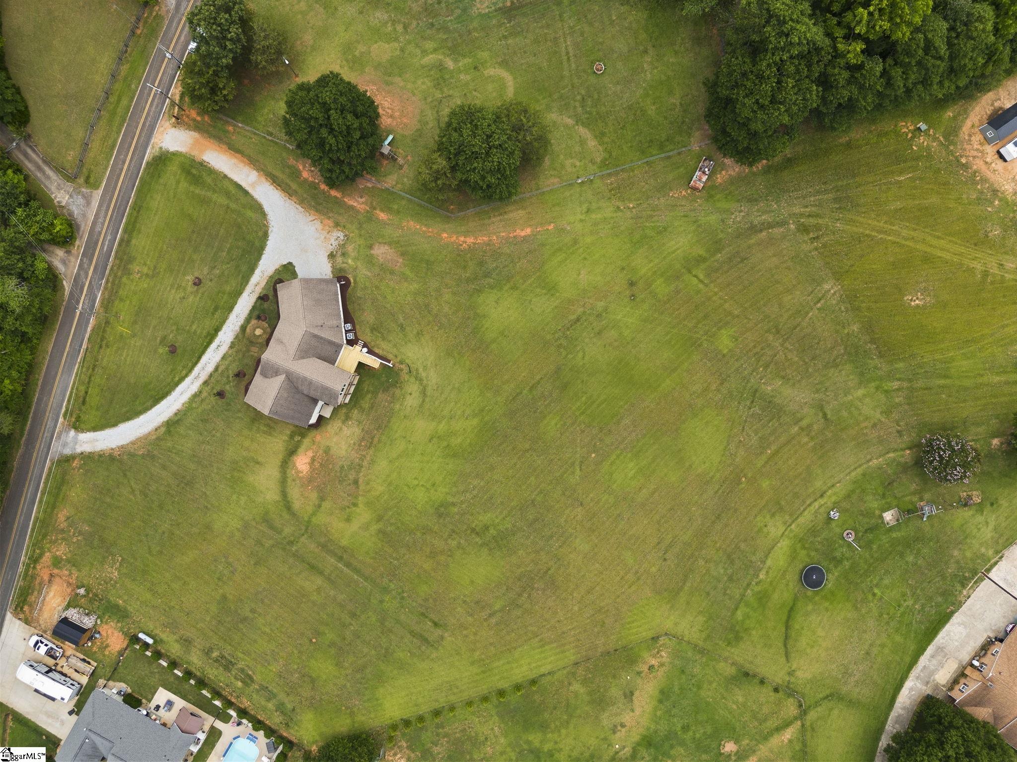 210 Rutledge Lake Road Greenville, SC 29617