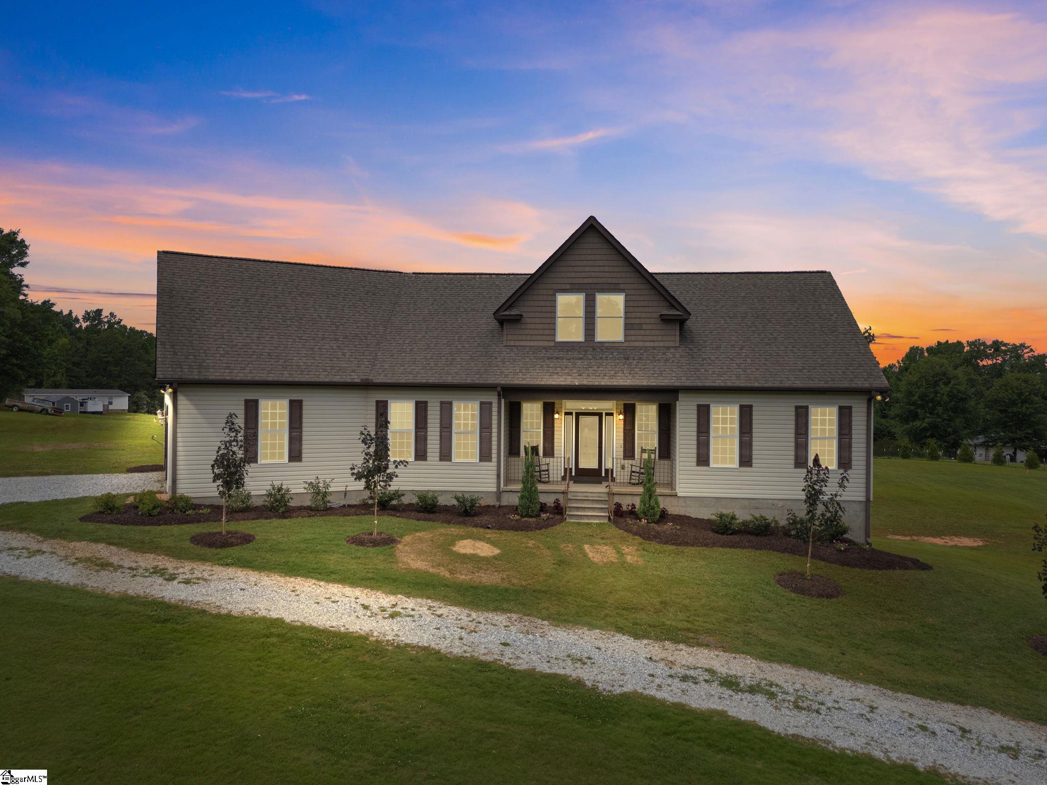 210 Rutledge Lake Road Greenville, SC 29617