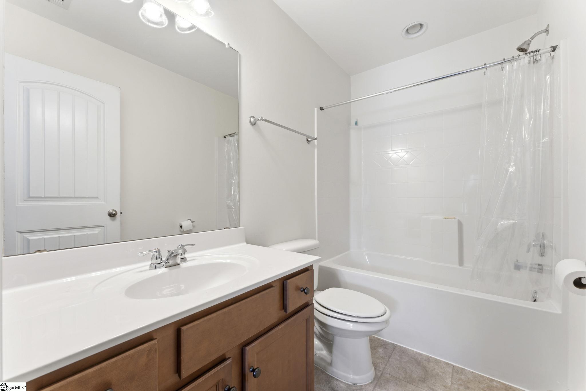 15 Barlia Way Greenville, SC 29607