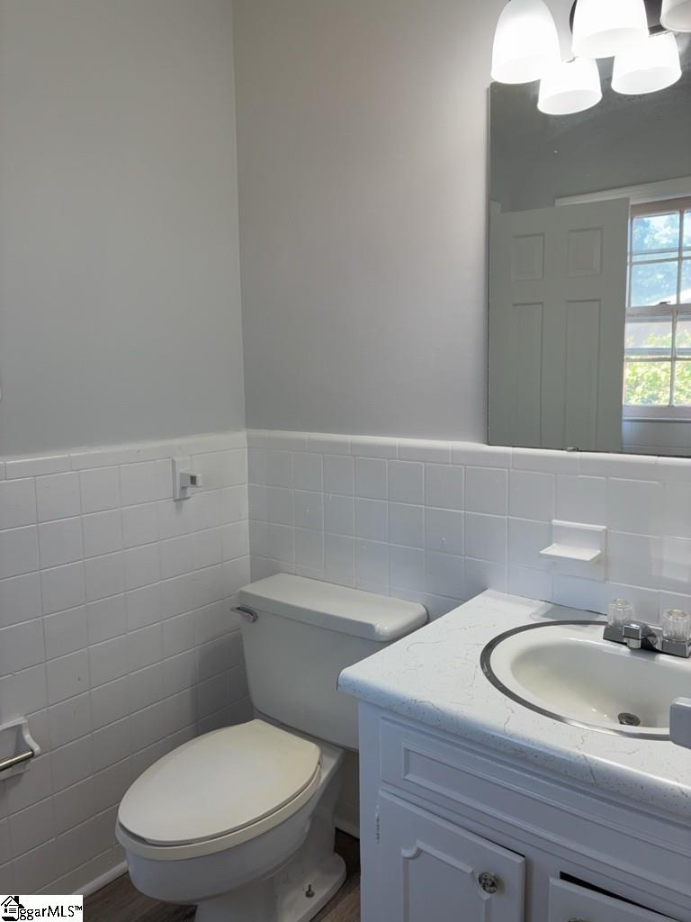 103 Lanewood Drive Greenville, SC 29607