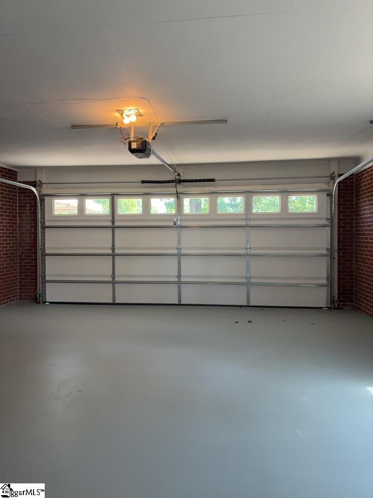 103 Lanewood Drive Greenville, SC 29607