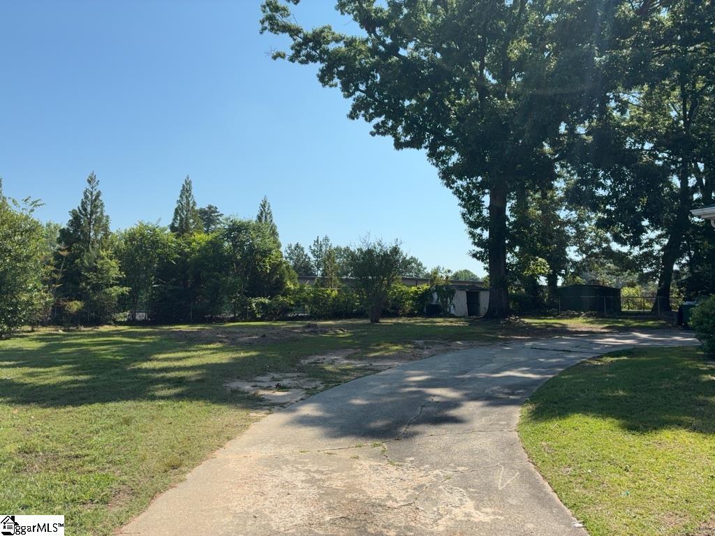 103 Lanewood Drive Greenville, SC 29607