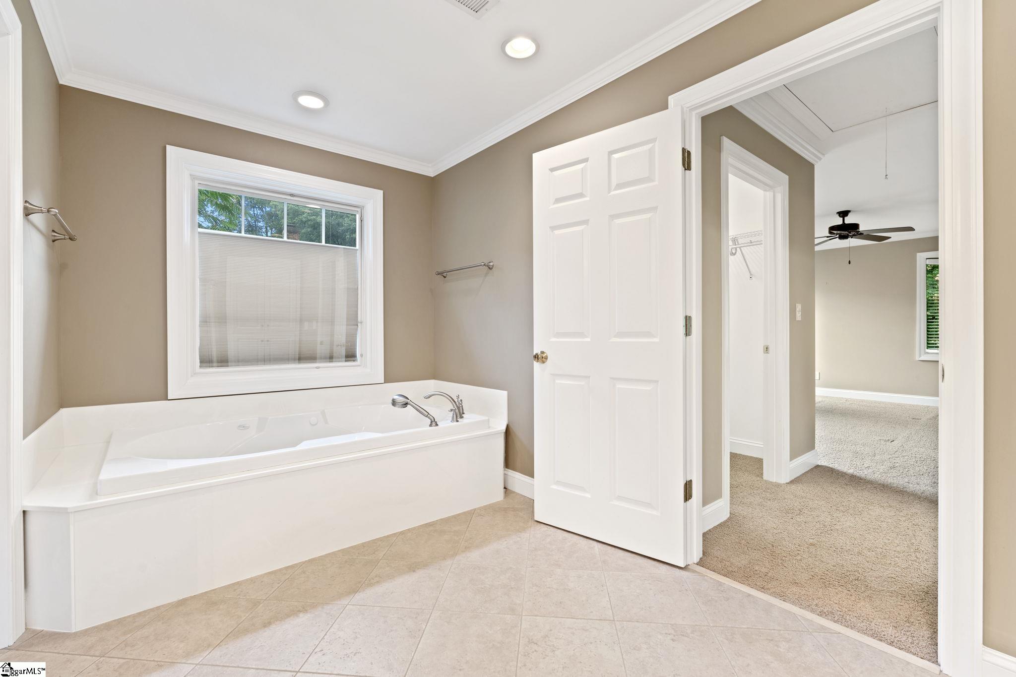 214 Stoney Creek Drive Greenville, SC 29607
