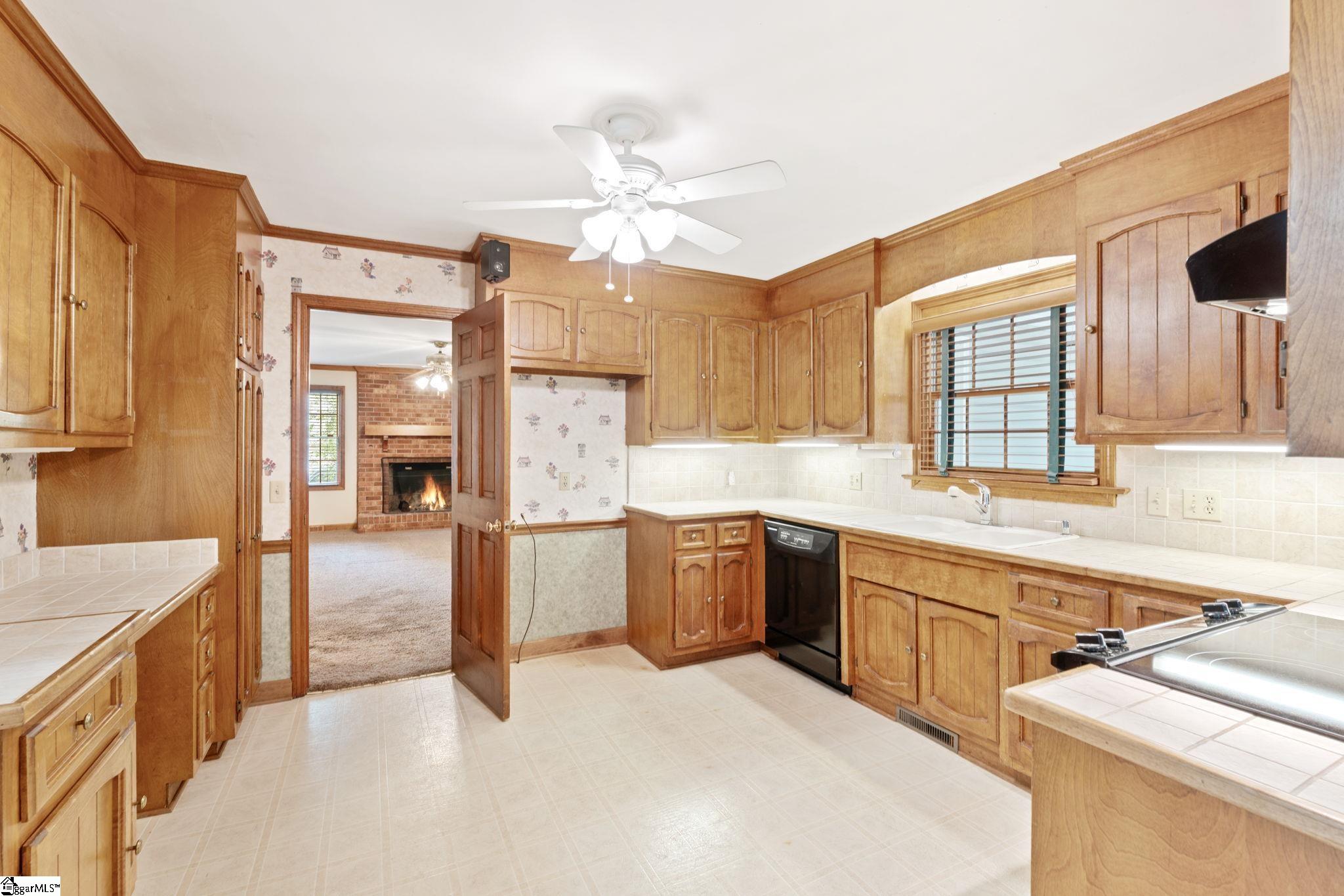 214 Stoney Creek Drive Greenville, SC 29607
