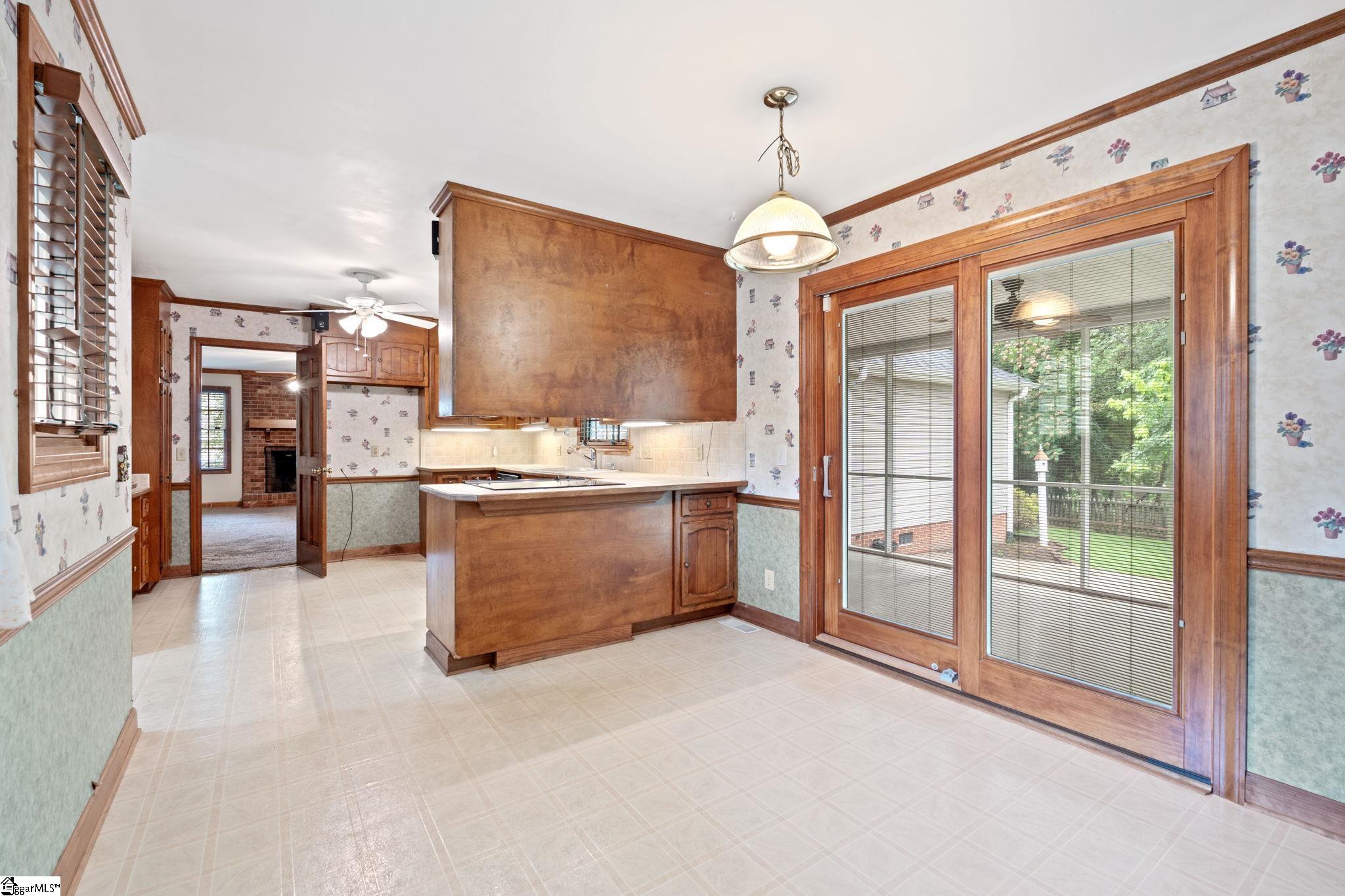 214 Stoney Creek Drive Greenville, SC 29607