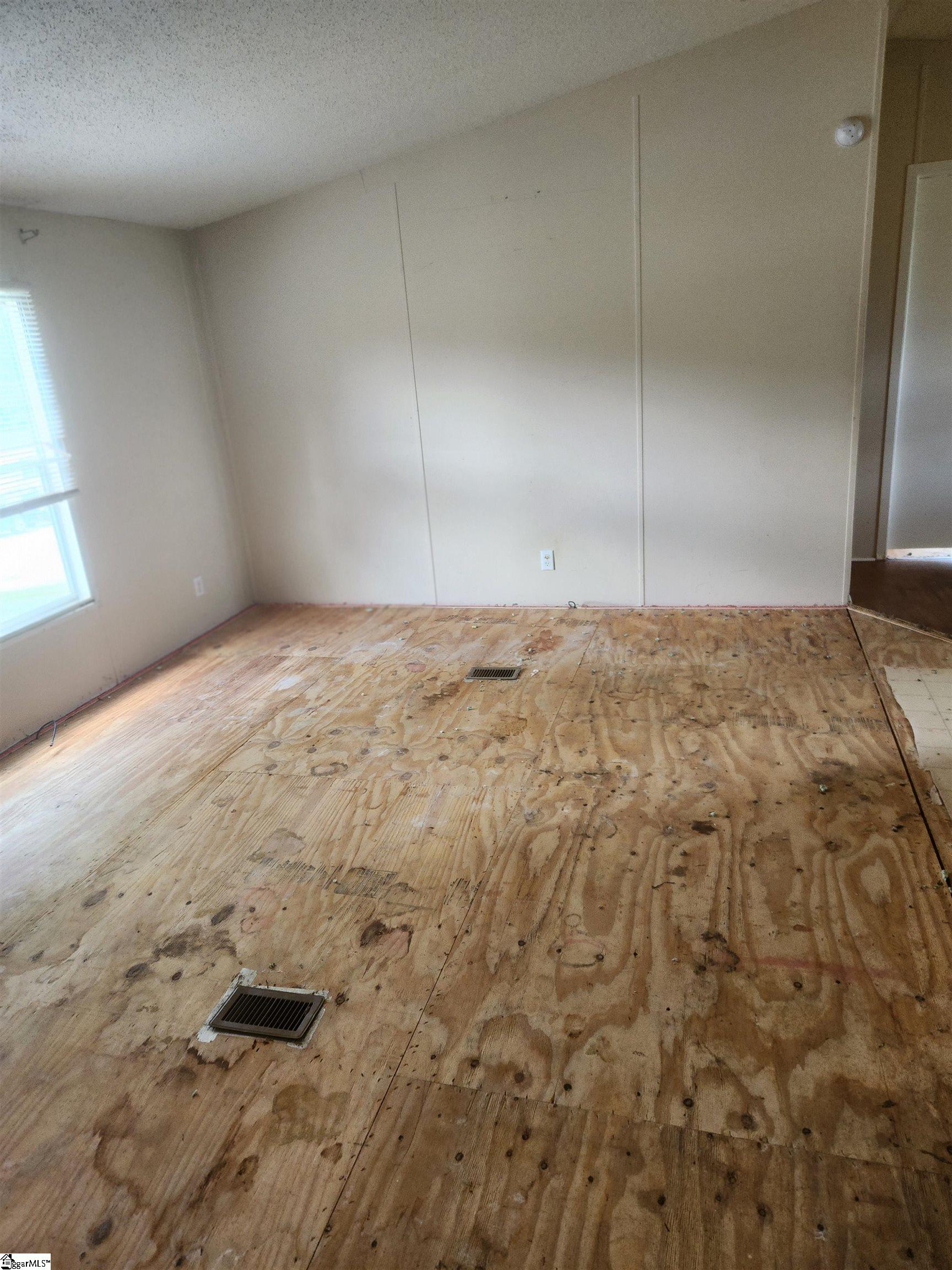 124 Saxon Drive Piedmont, SC 29673